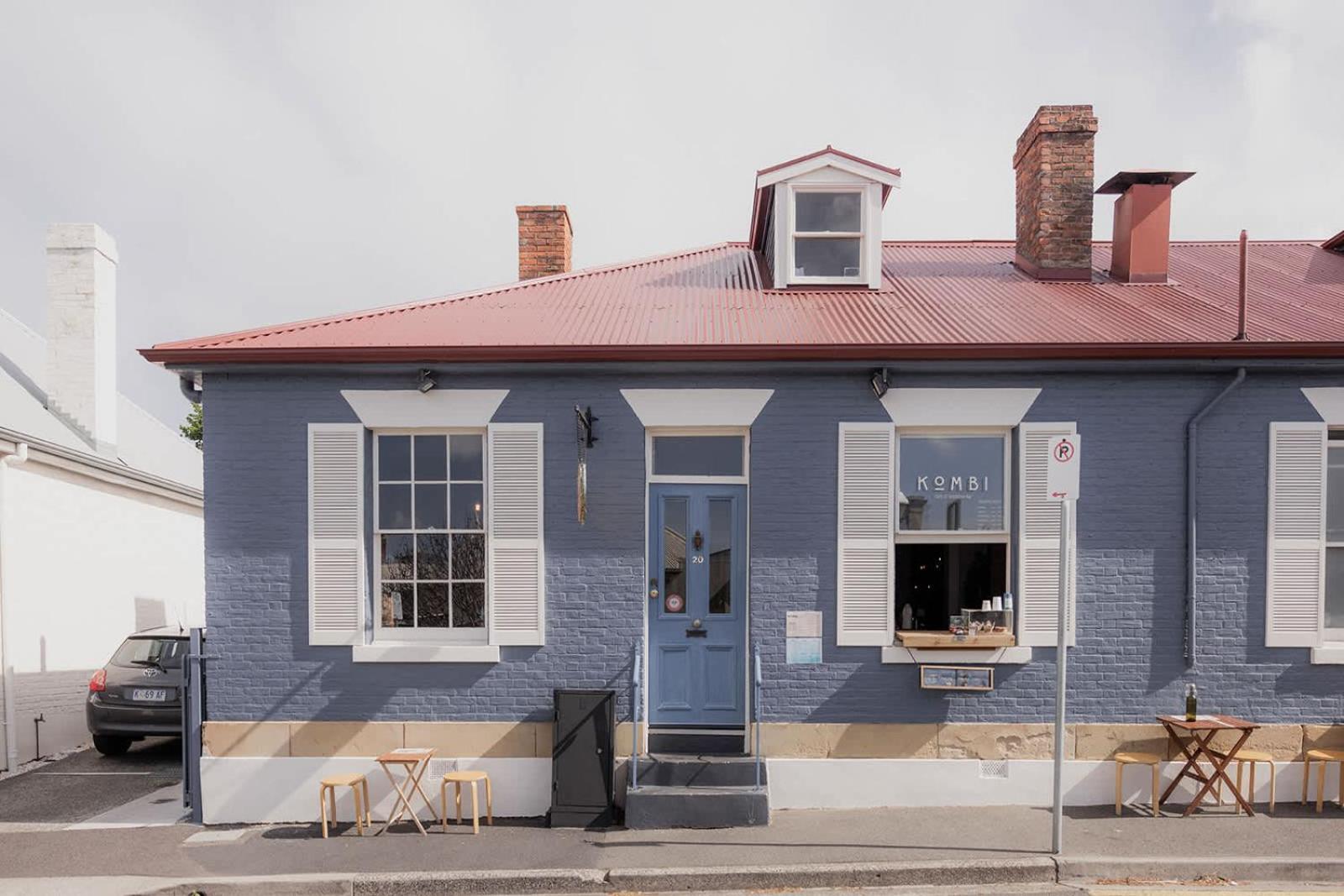 Connage - Historic Battery Point Police Station