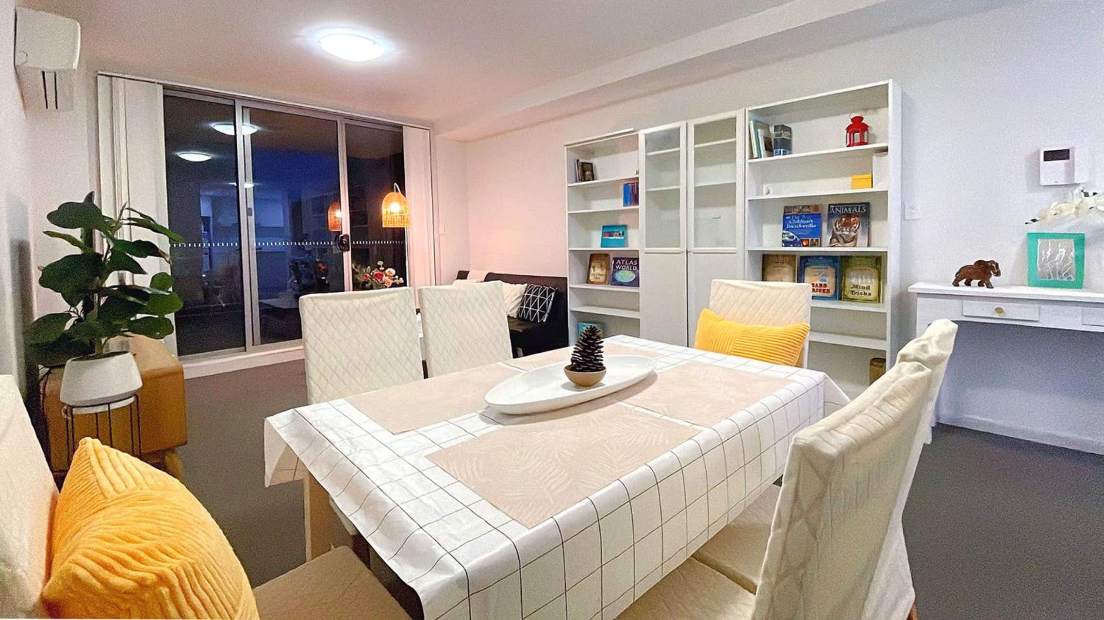 MetaWise 2BR Apartment in Heart of Hurlstone Park