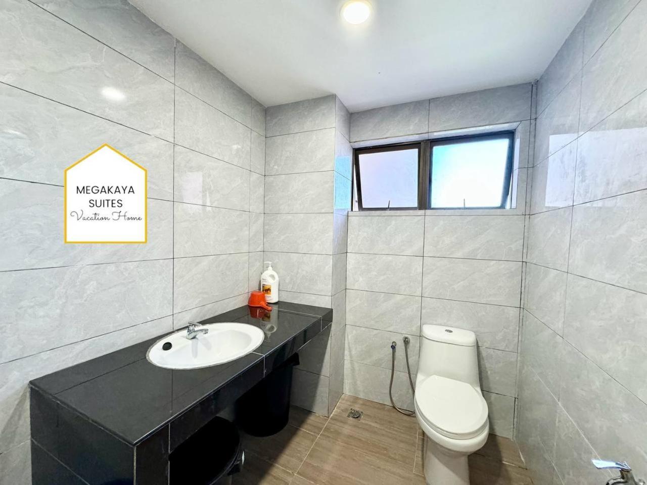 The Penthouse-Marina Court 6 bedrooms City Centre photo 2
