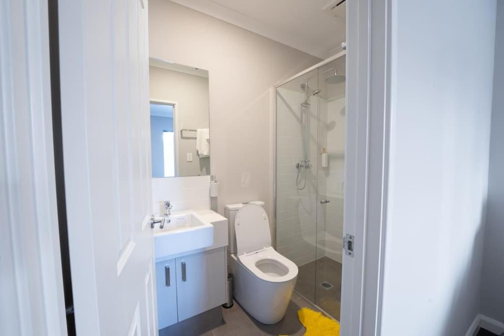 Convinient Cosy home with all around you!