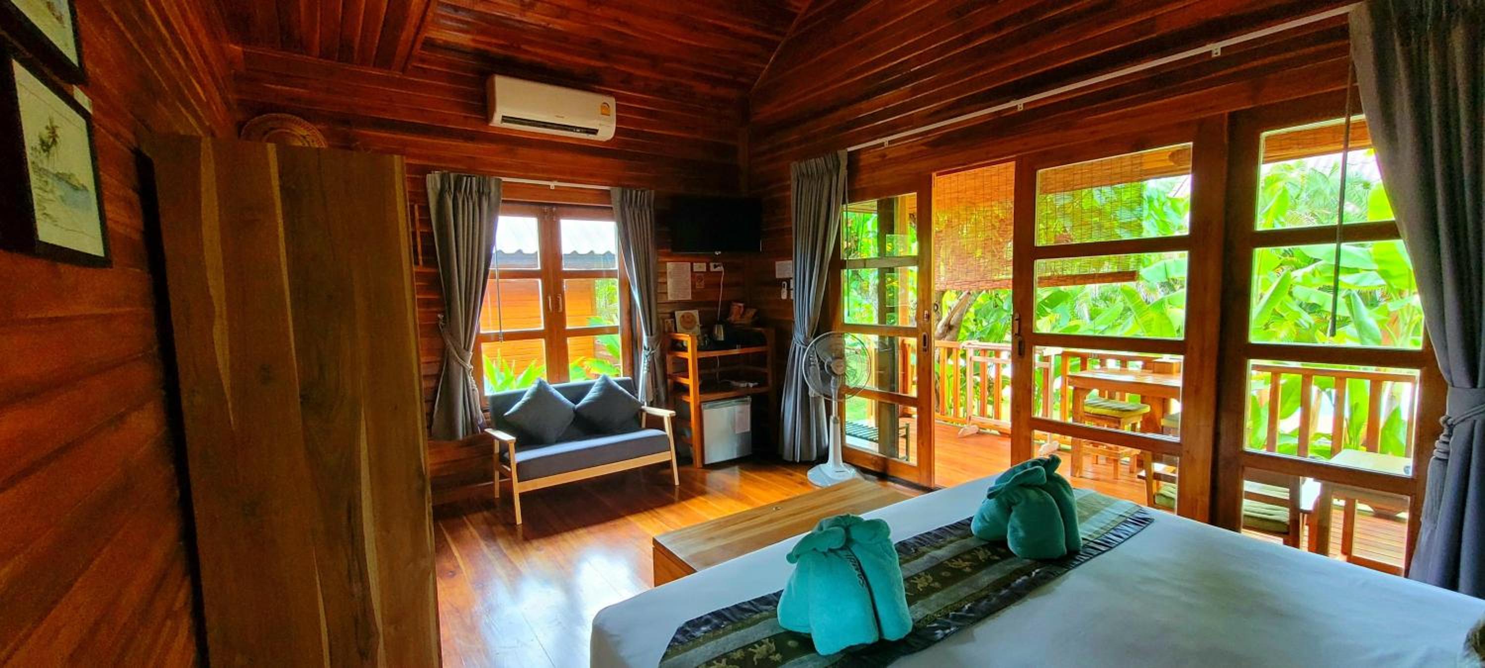 Samui Blue Bird