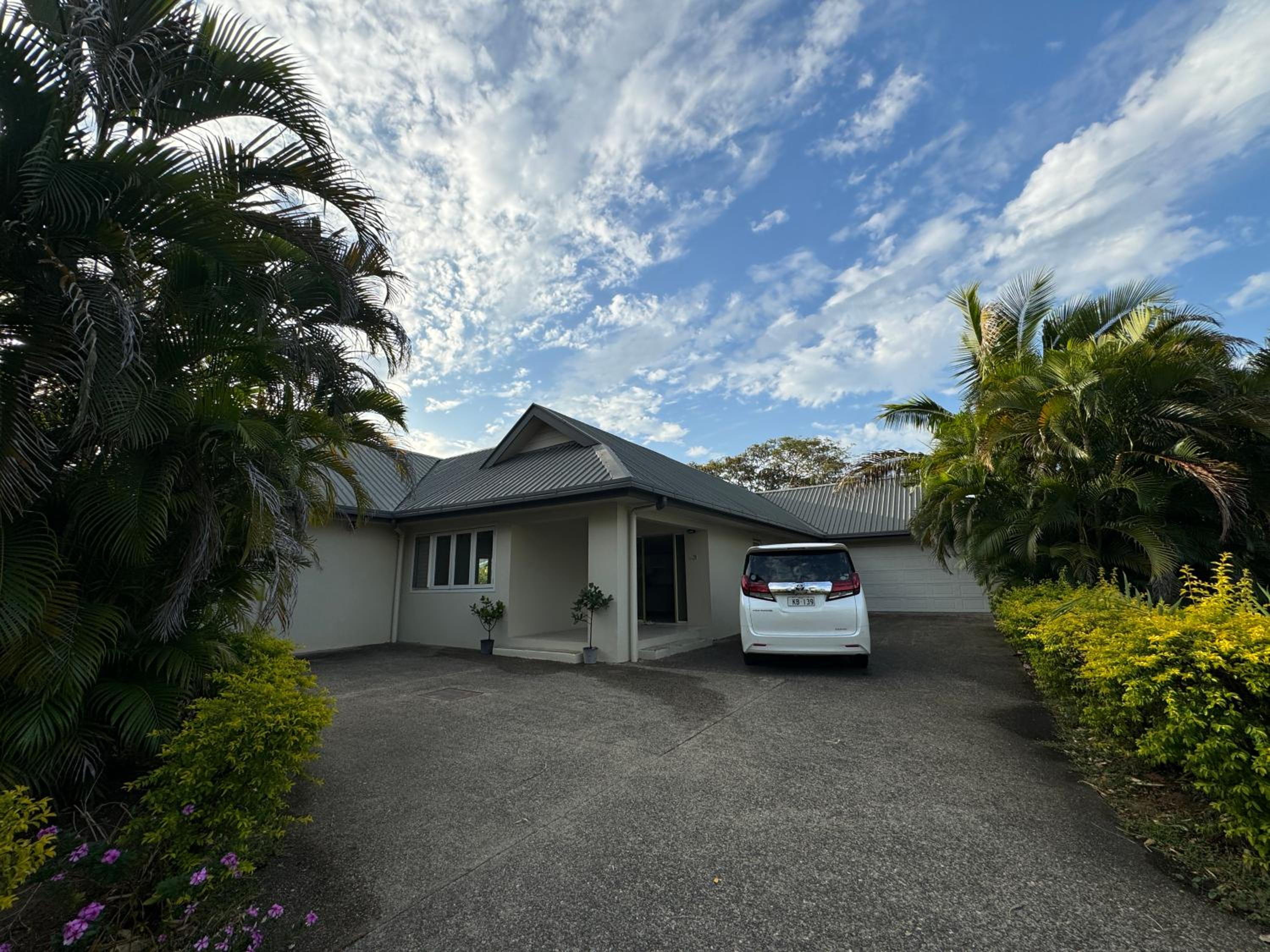 Denarau Villa