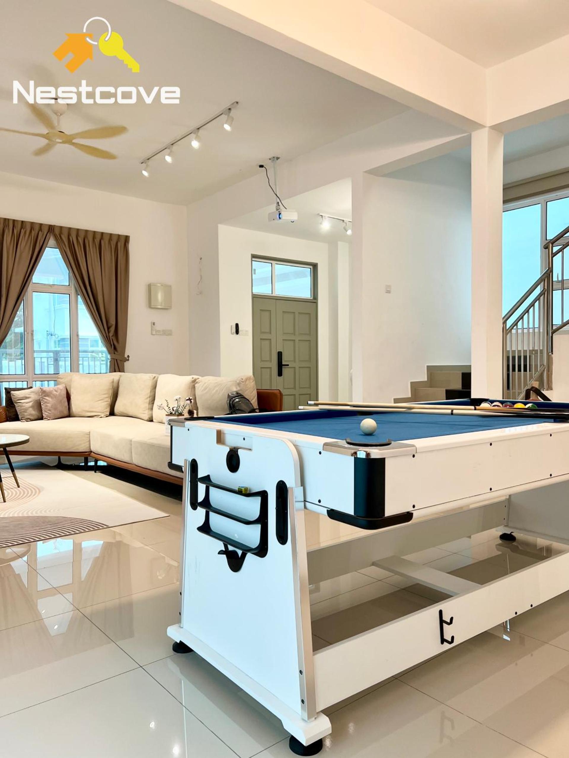 Klebang 7 Spacious Luxury 6BR Villa By Nestcove photo 1