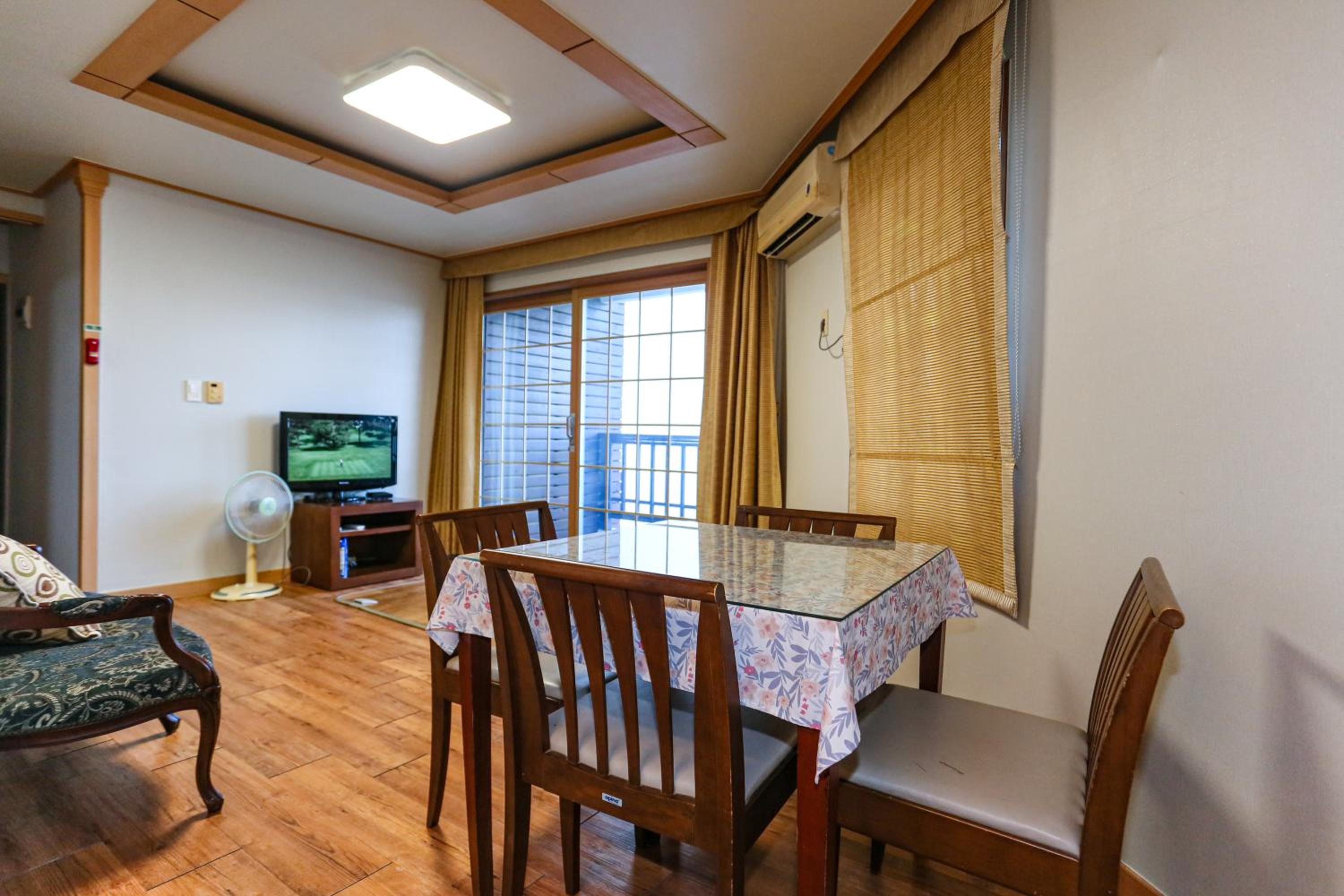 Four Season Pension, 西歸浦市 - 19