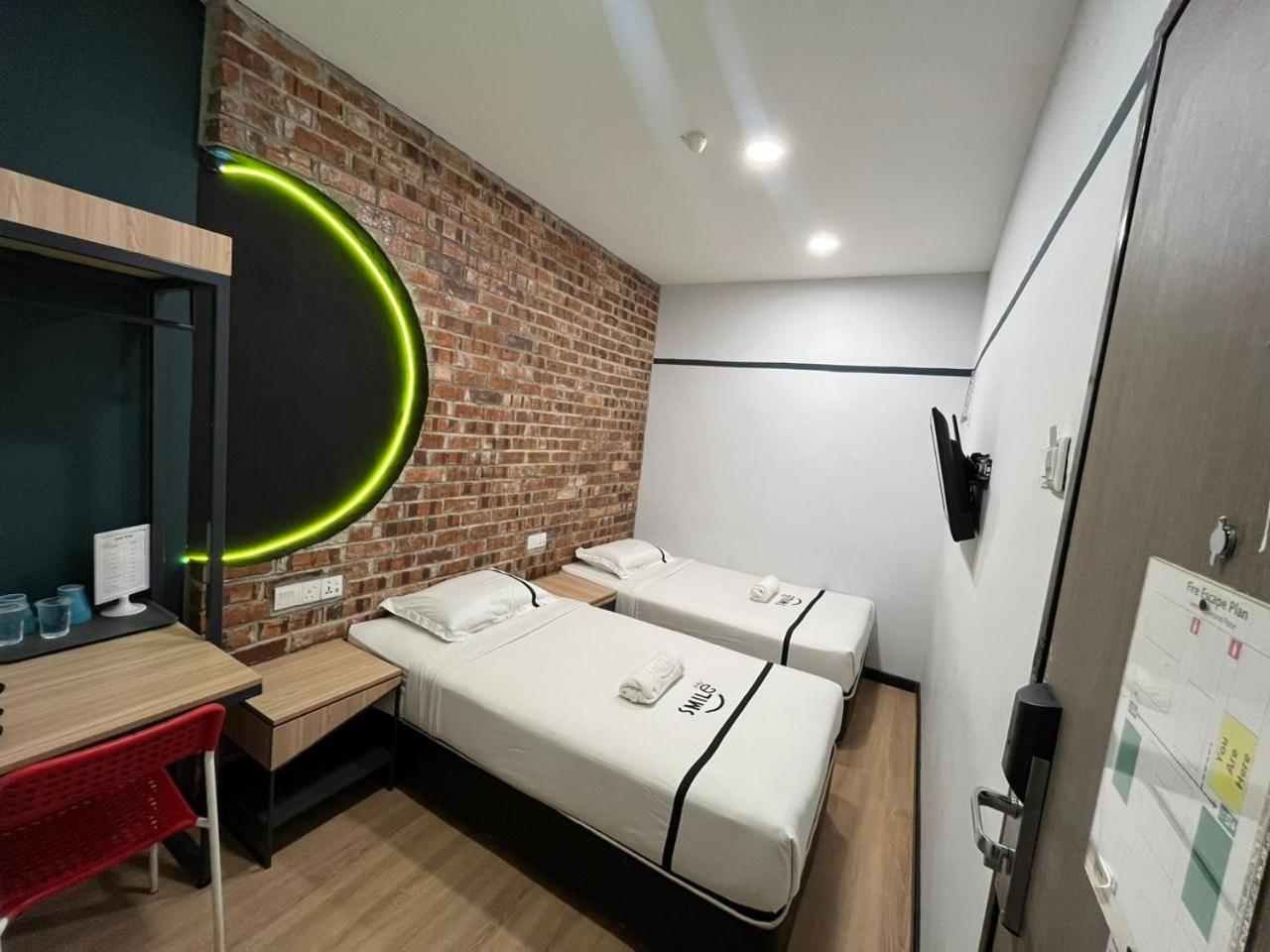 Smile Hotel Wangsa Maju photo 5