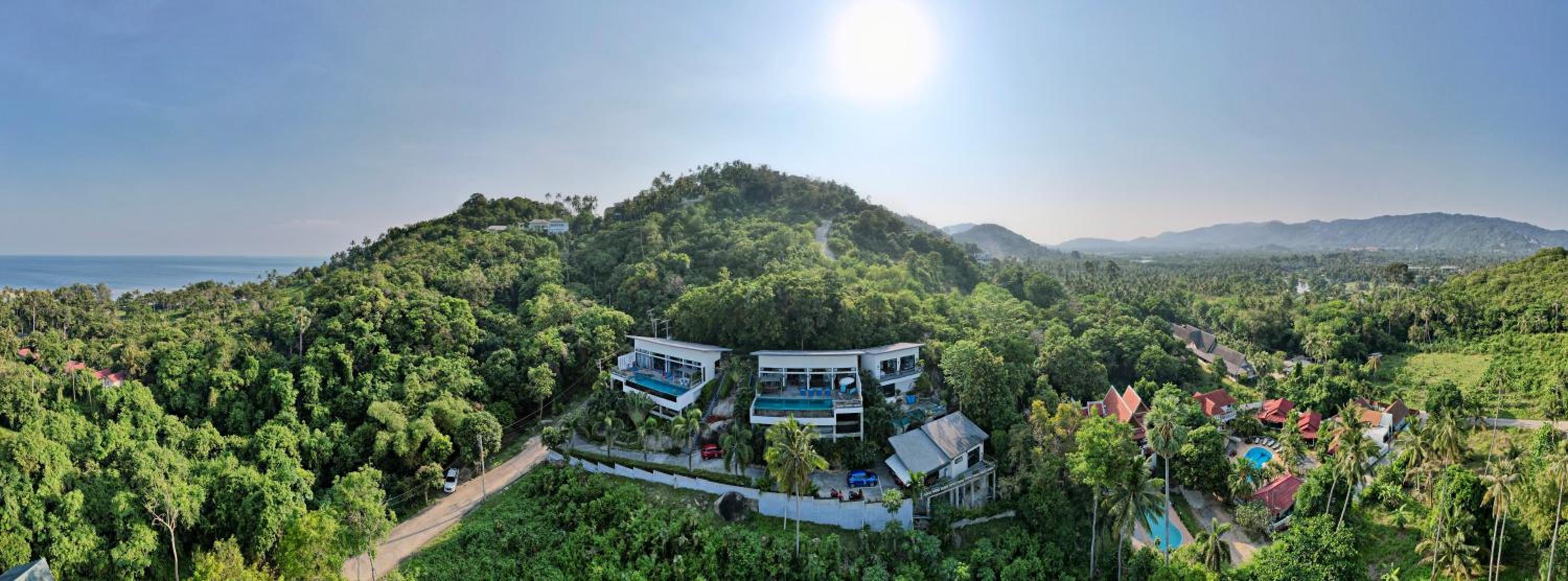 Ko Samui Seaview pool villa Paris with car - main view