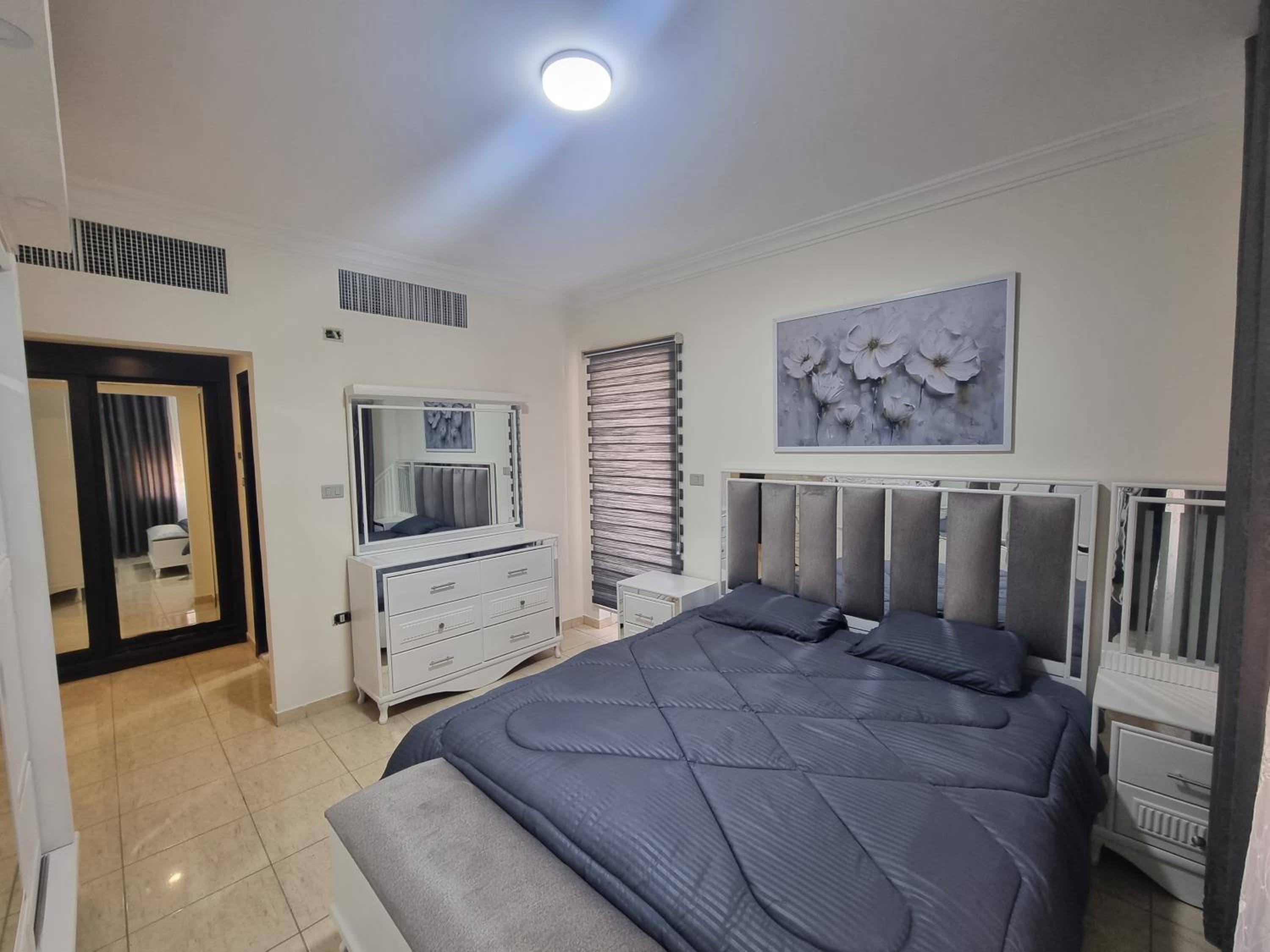 Dier Ghbar 2 bedrooms-A view 5