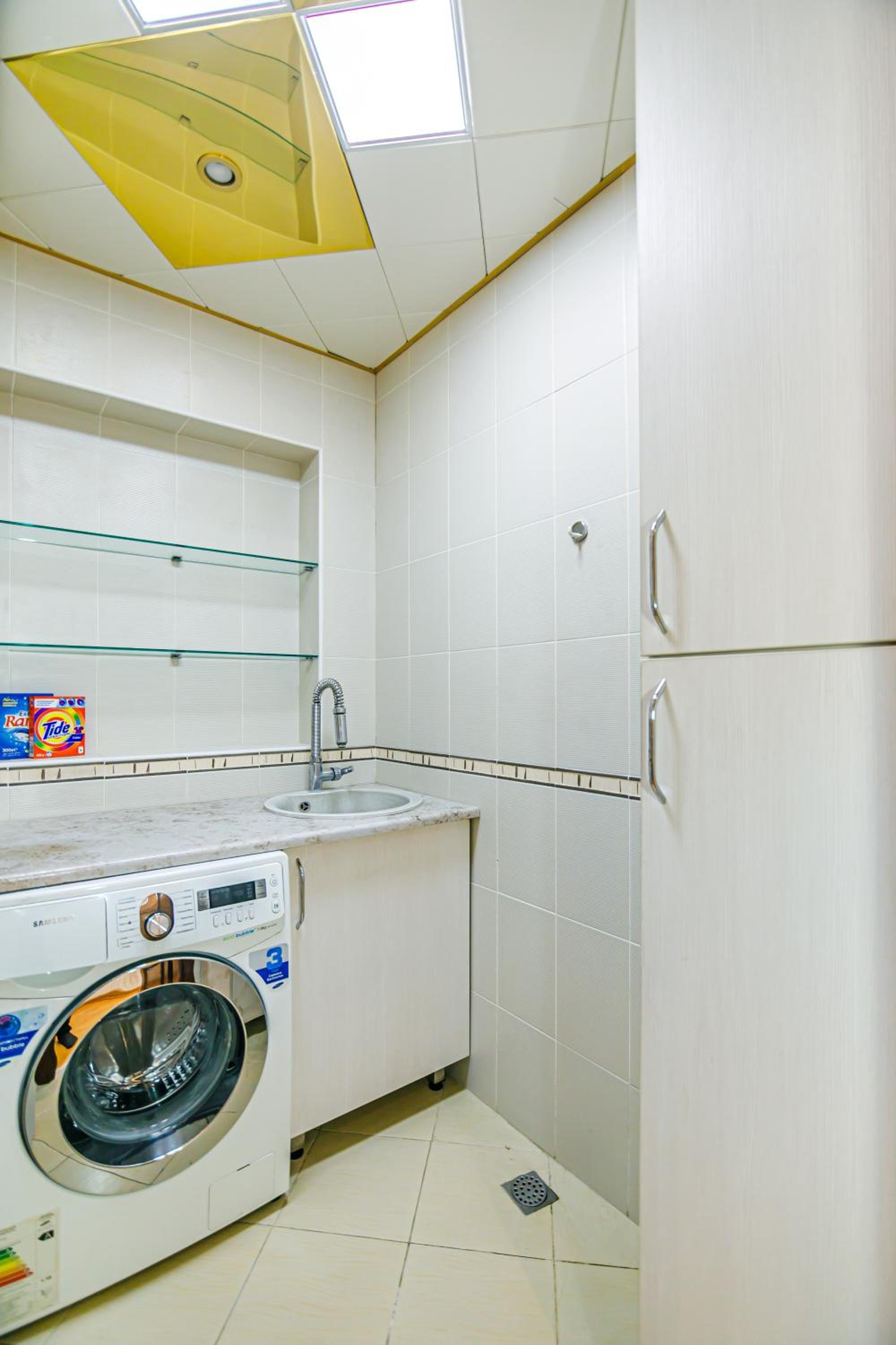 Sweet 4BR Apartment City Center