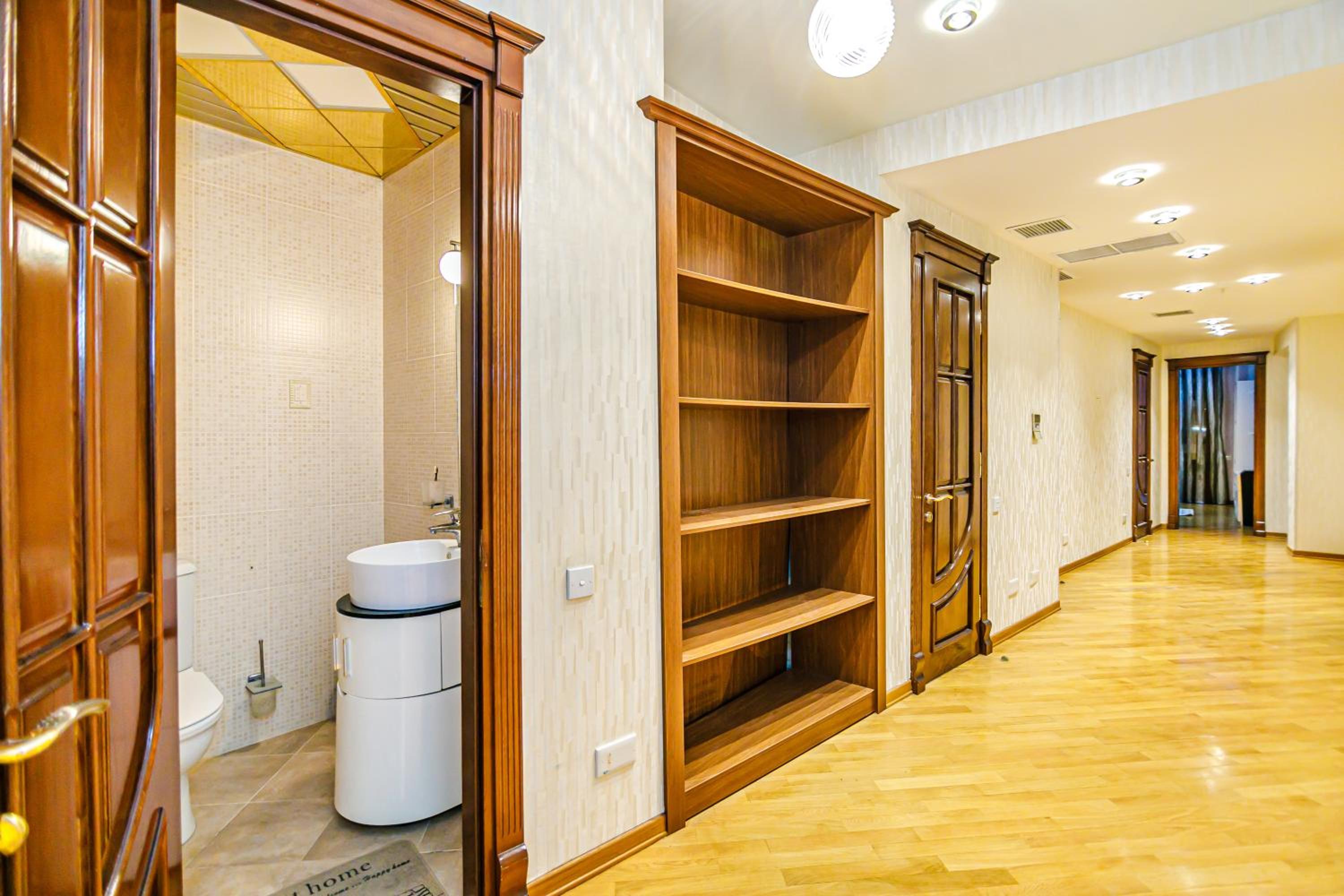 Sweet 4BR Apartment City Center