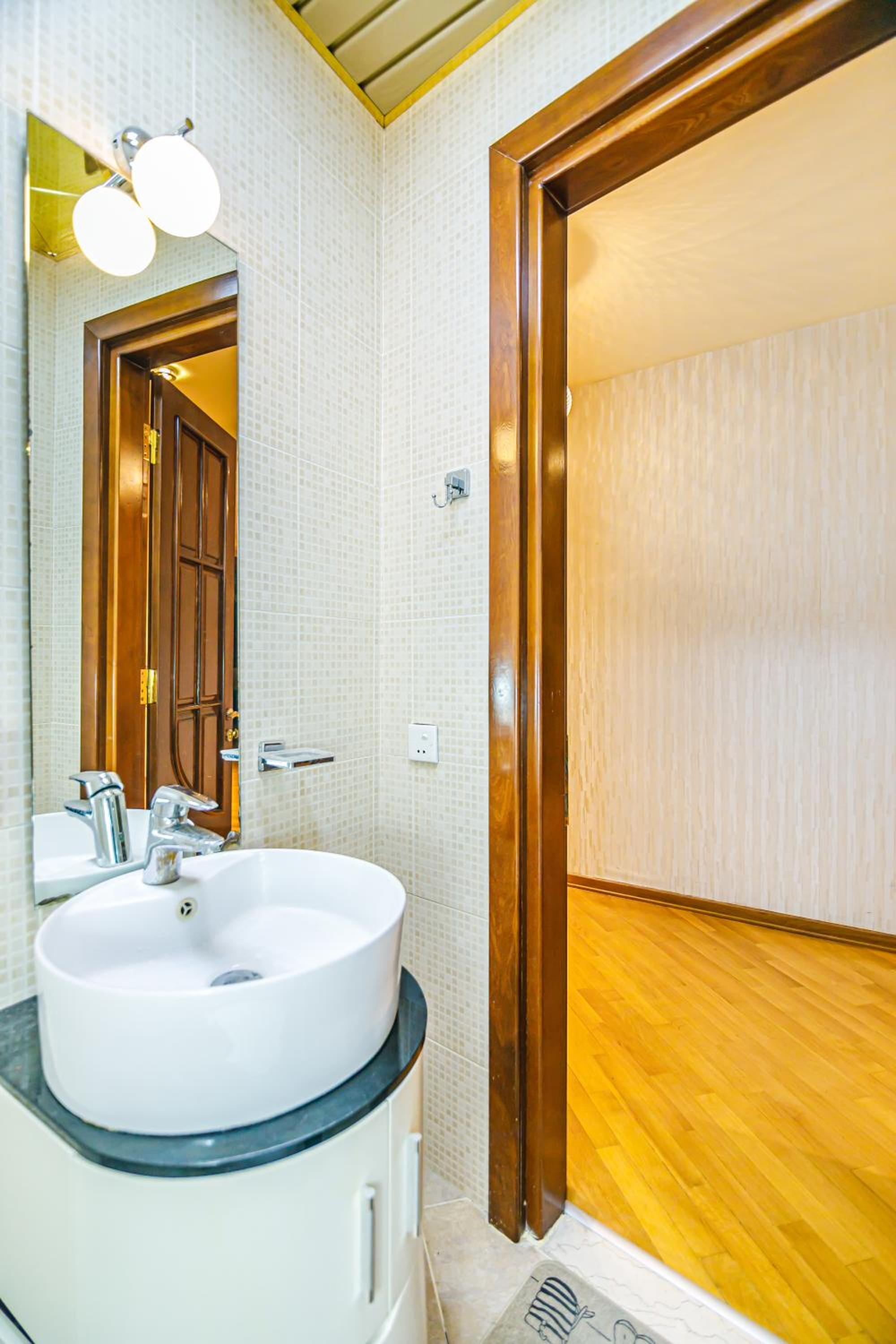 Sweet 4BR Apartment City Center