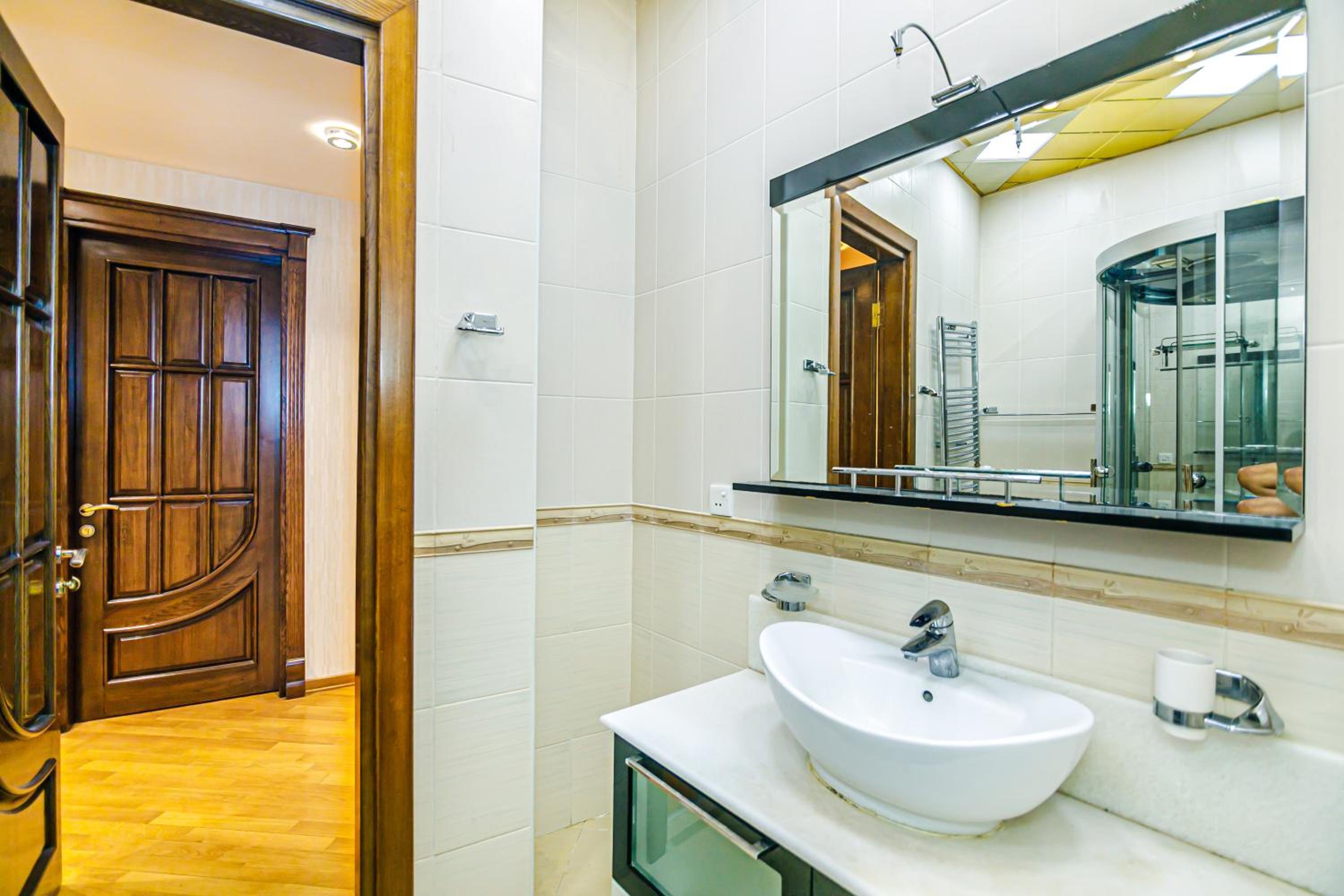 Sweet 4BR Apartment City Center
