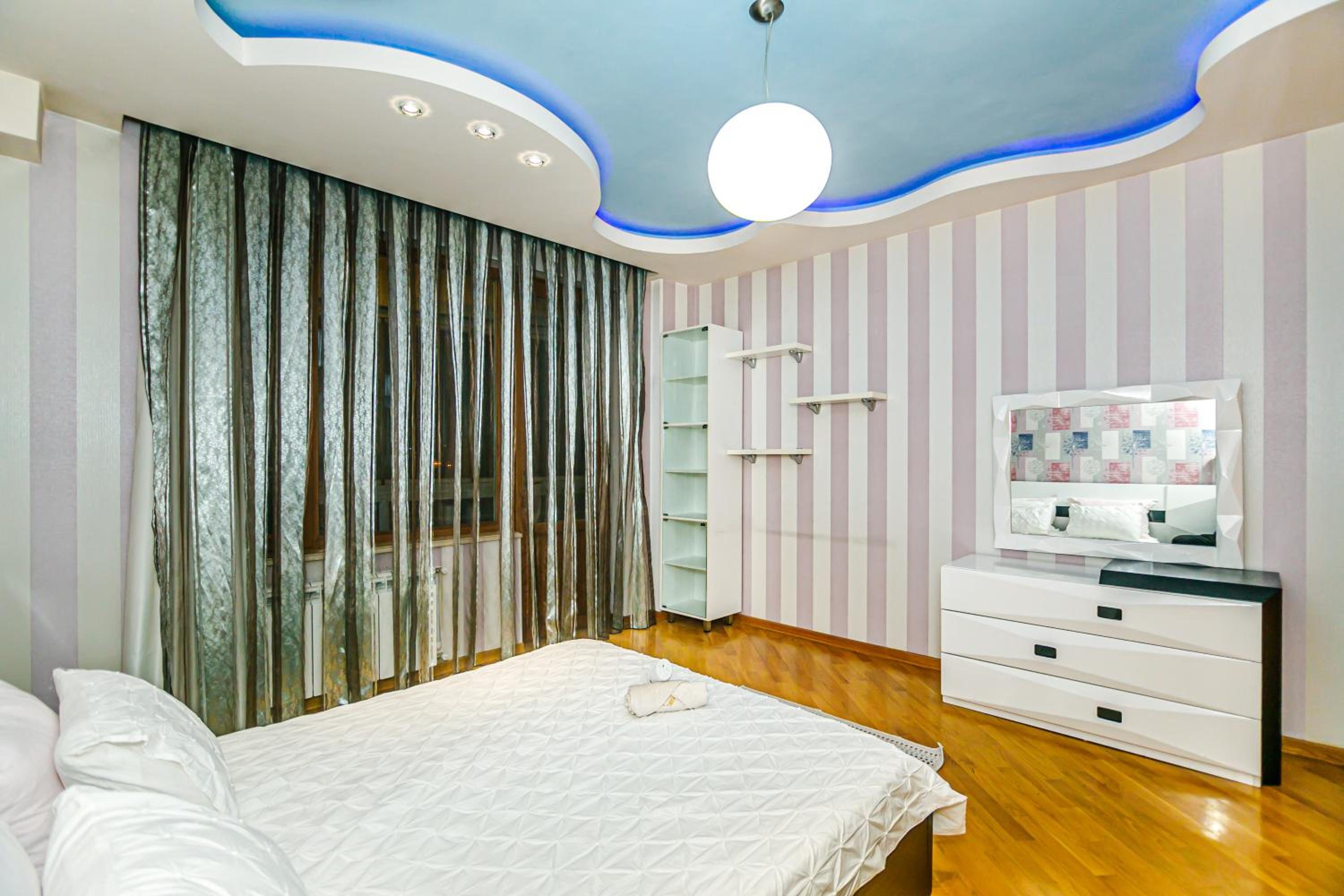 Sweet 4BR Apartment City Center