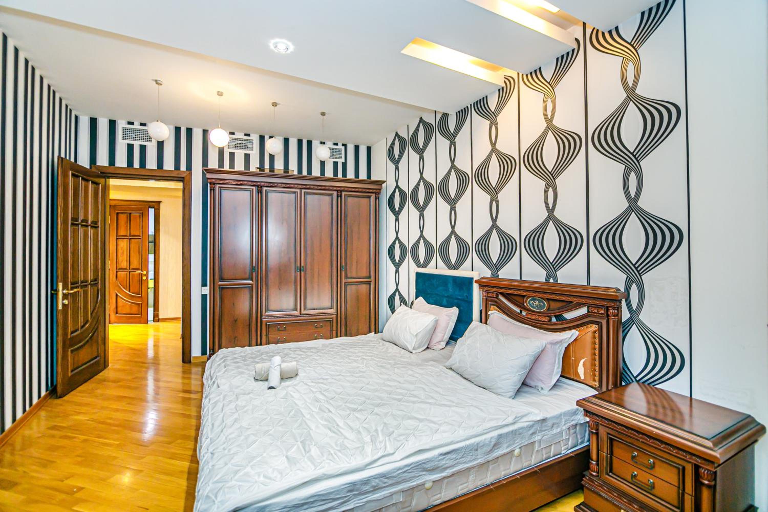 Sweet 4BR Apartment City Center