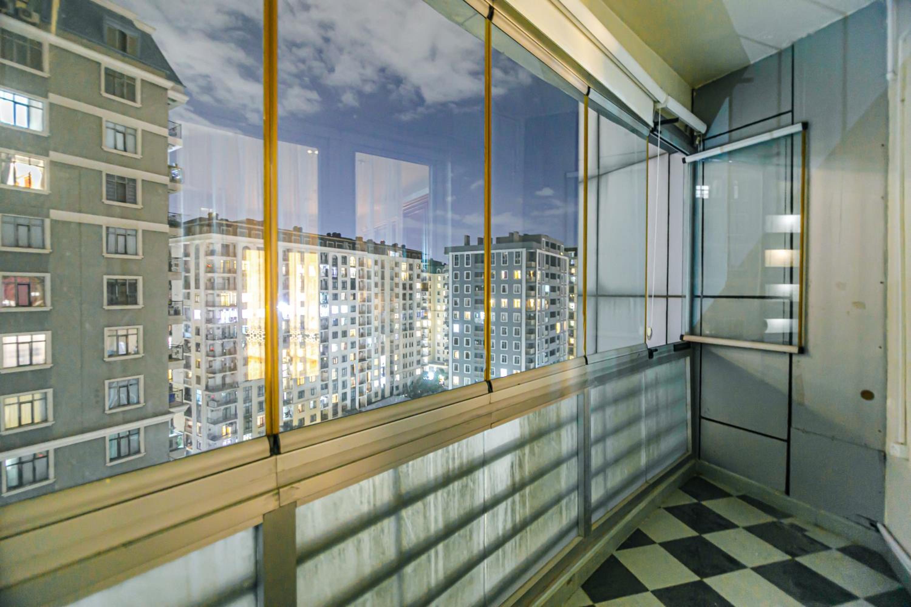 Sweet 4BR Apartment City Center
