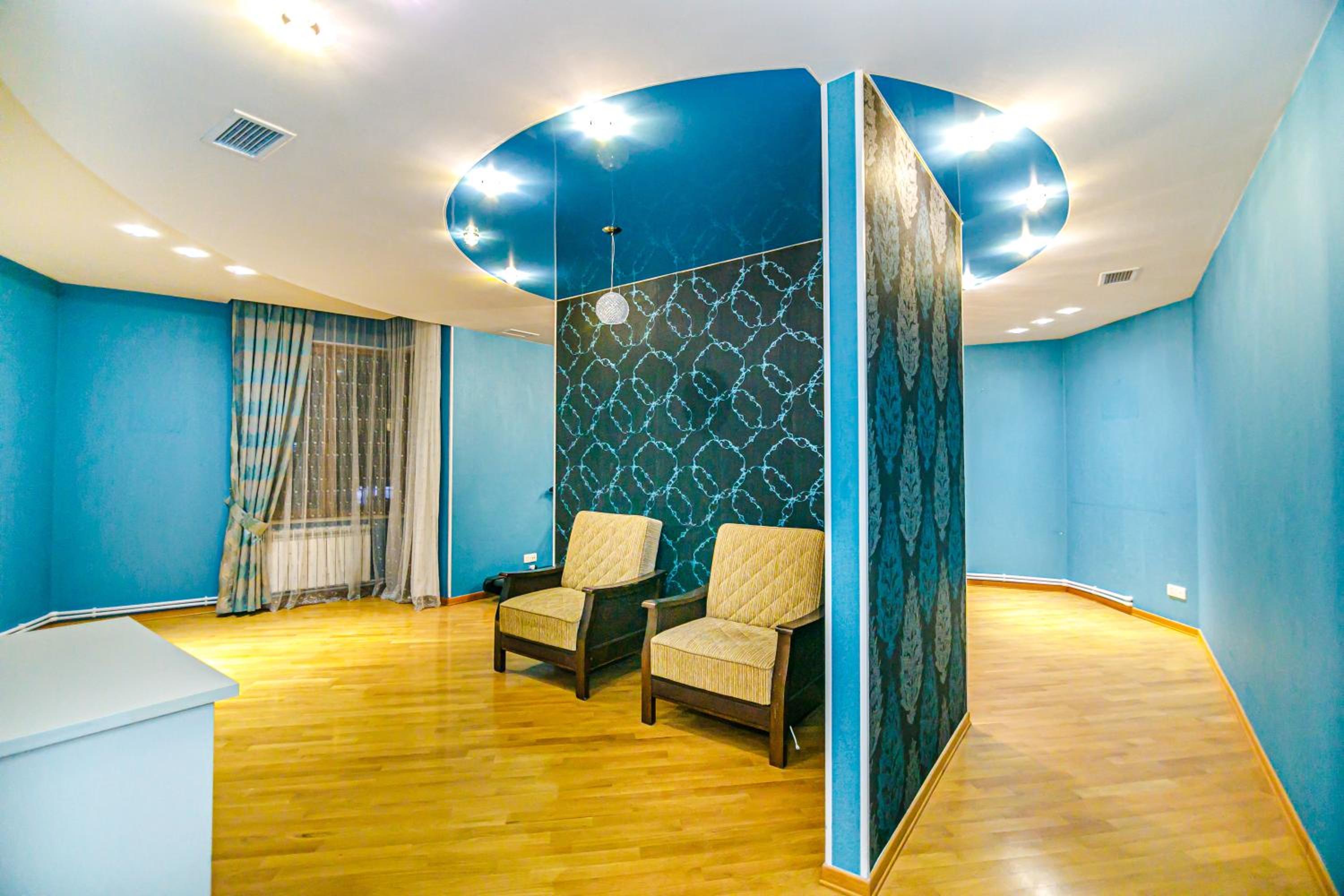 Sweet 4BR Apartment City Center