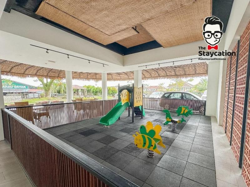 Staycation Homestay 59 Rex Apartment Deluxe Studio photo 5