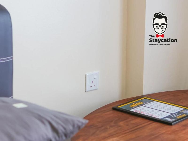 Staycation Homestay 59 Rex Apartment Deluxe Studio photo 6