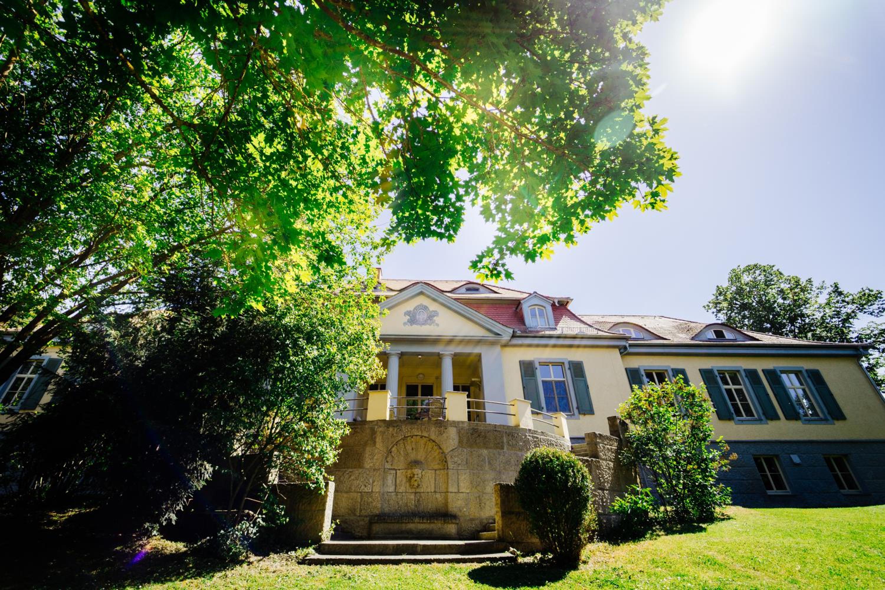 Villa Levin 65qm 4 Personen mit Pool WLAN und Parken
