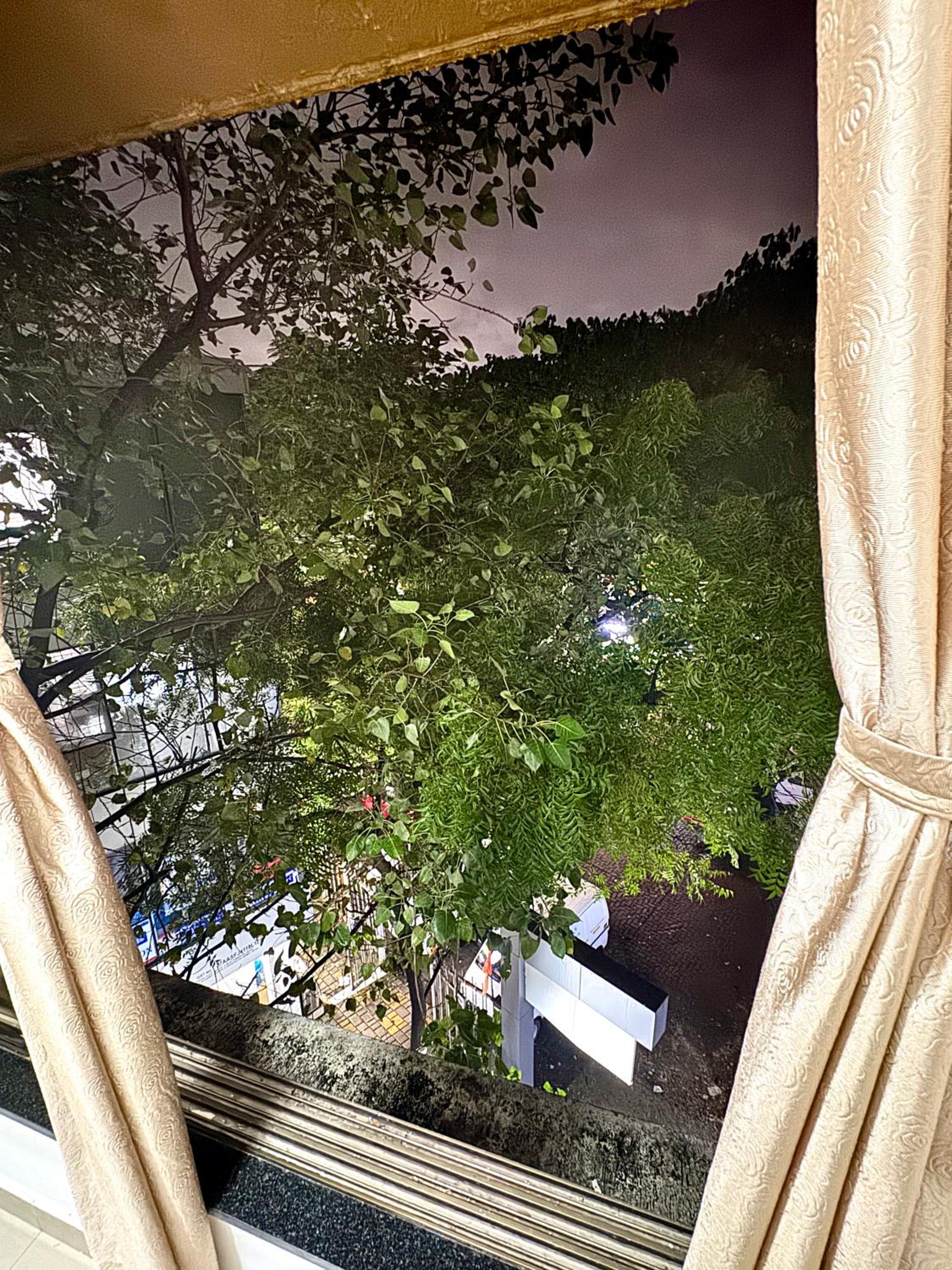 Entire apartment in Mumbai India view 4