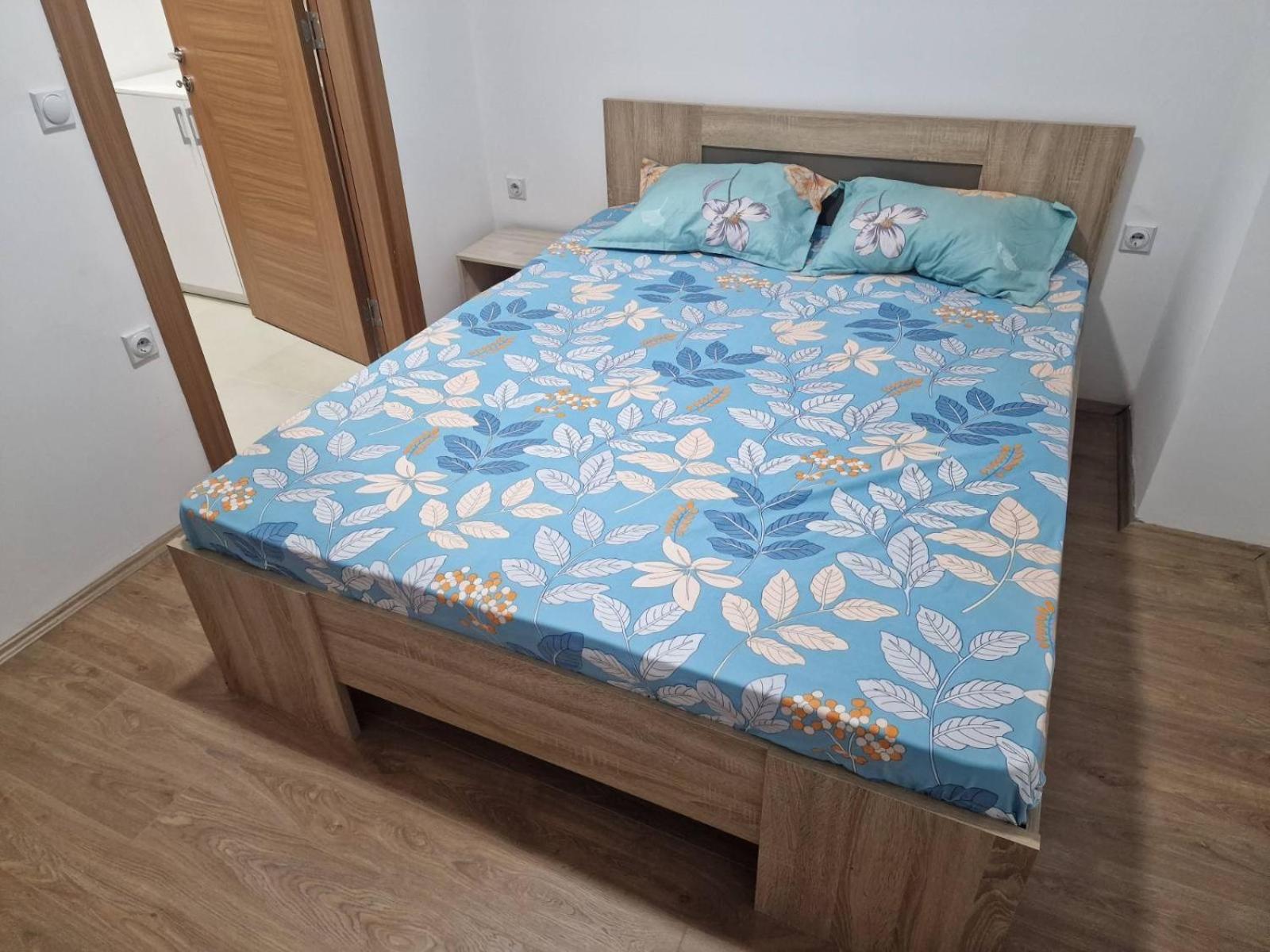 Central Comfort- Fresh & Modern view 2