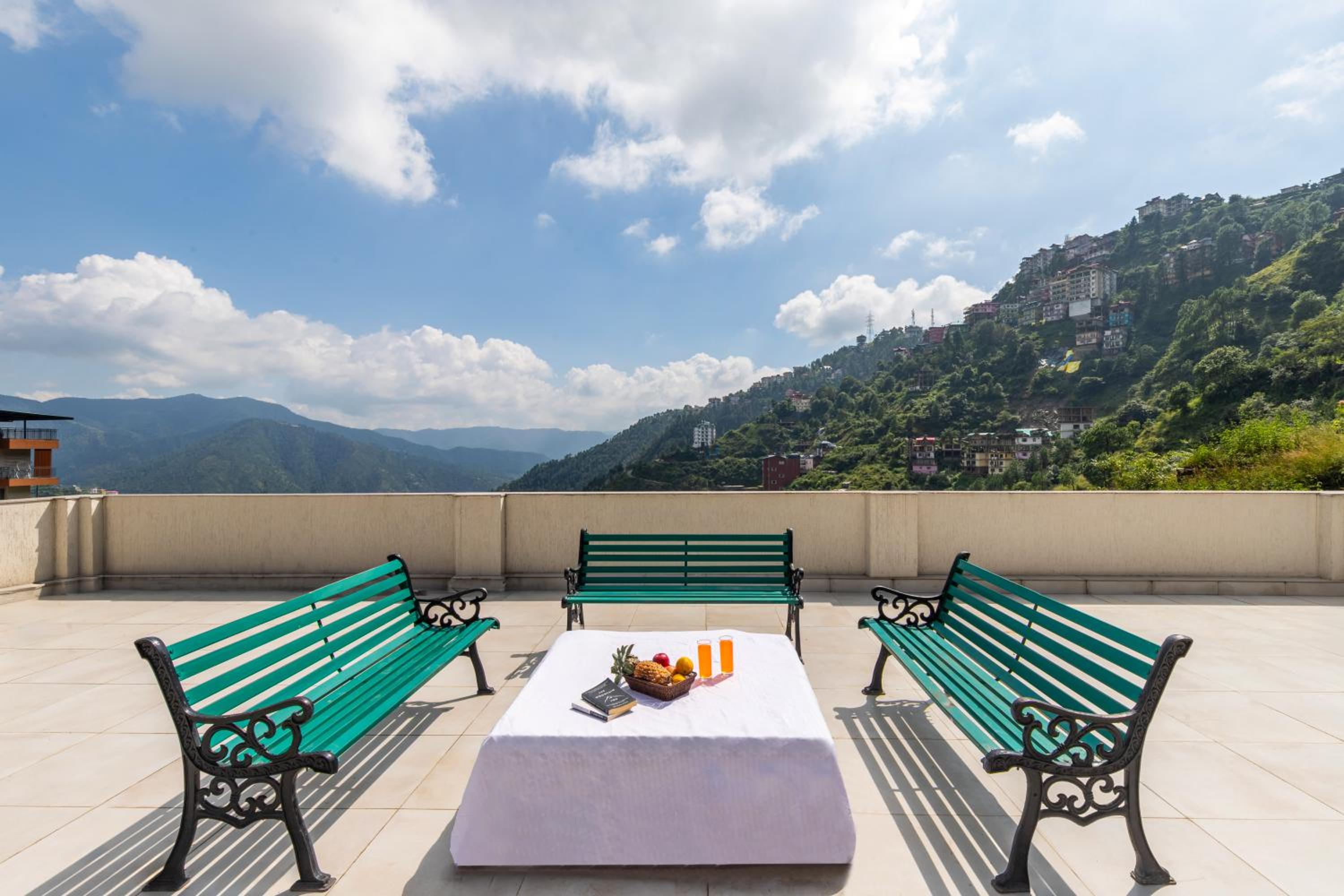 Alaya Stays 3 BHK Apartment with Scenic views - Cliff Perch view 2