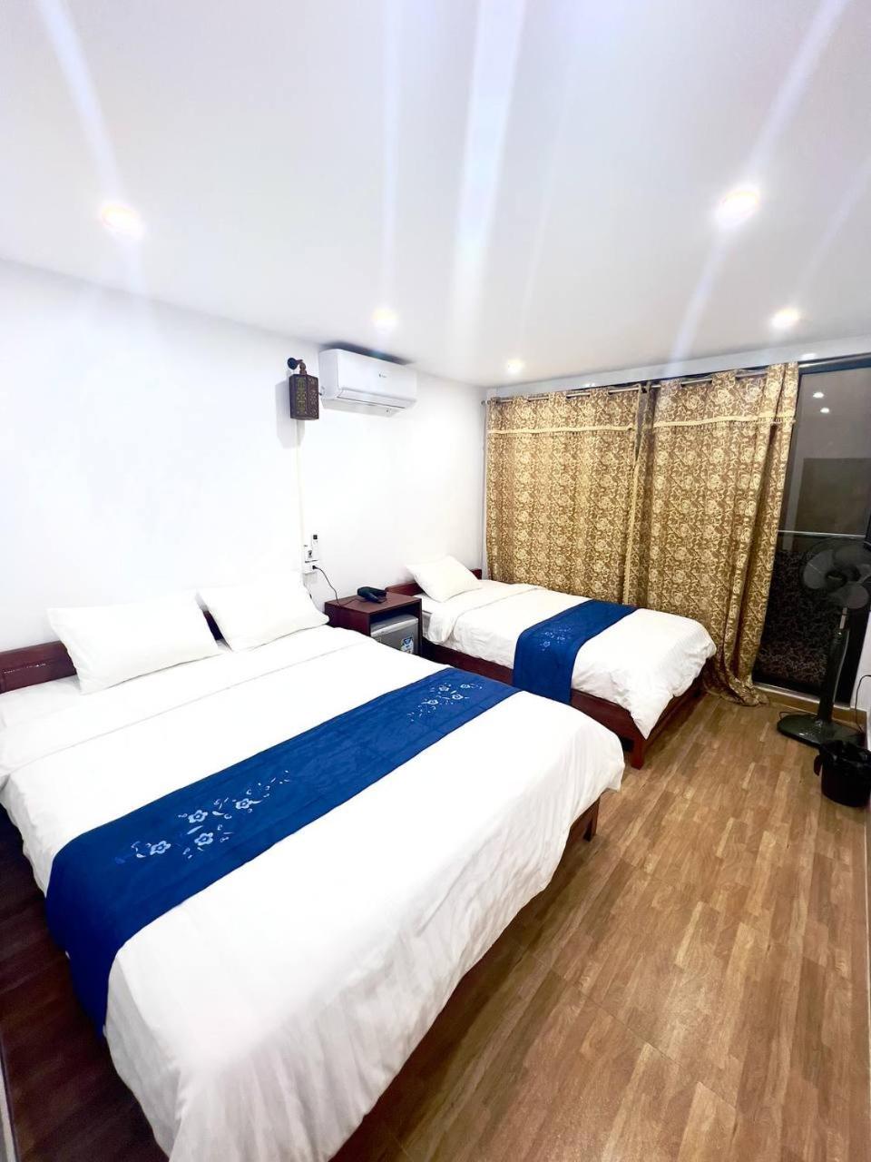 Old Quarter Heart 2 min walk to Hoan Kiem Lake PRIME LOCATION