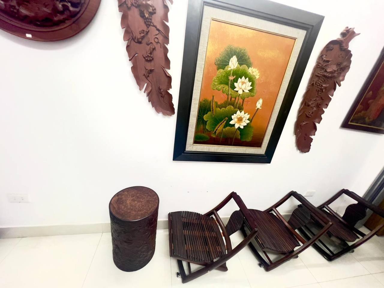 Old Quarter Heart 2 min walk to Hoan Kiem Lake PRIME LOCATION