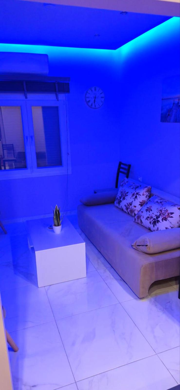 Phidias House