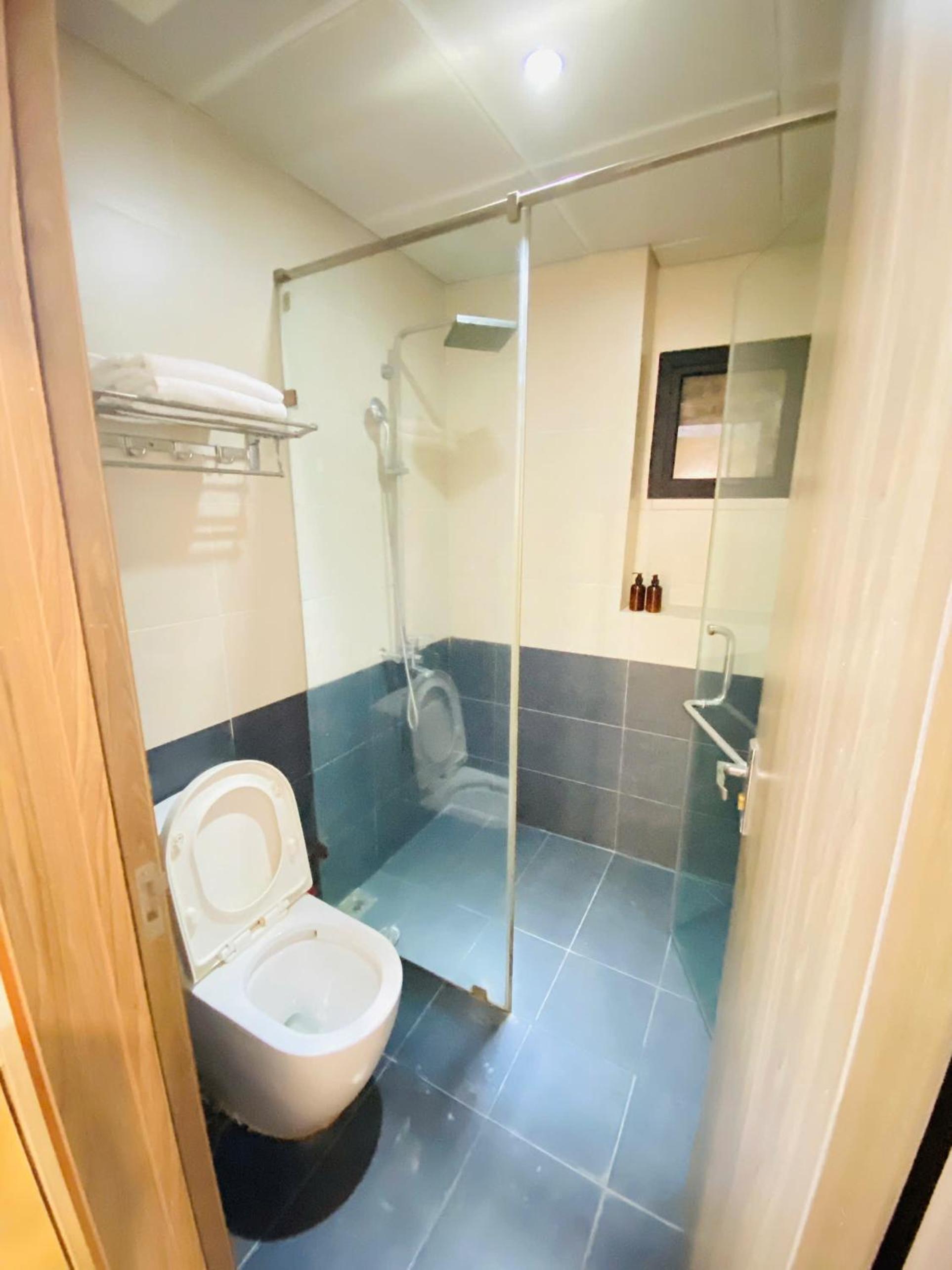 Luxe Paradise Residence 80 Tu Hoa