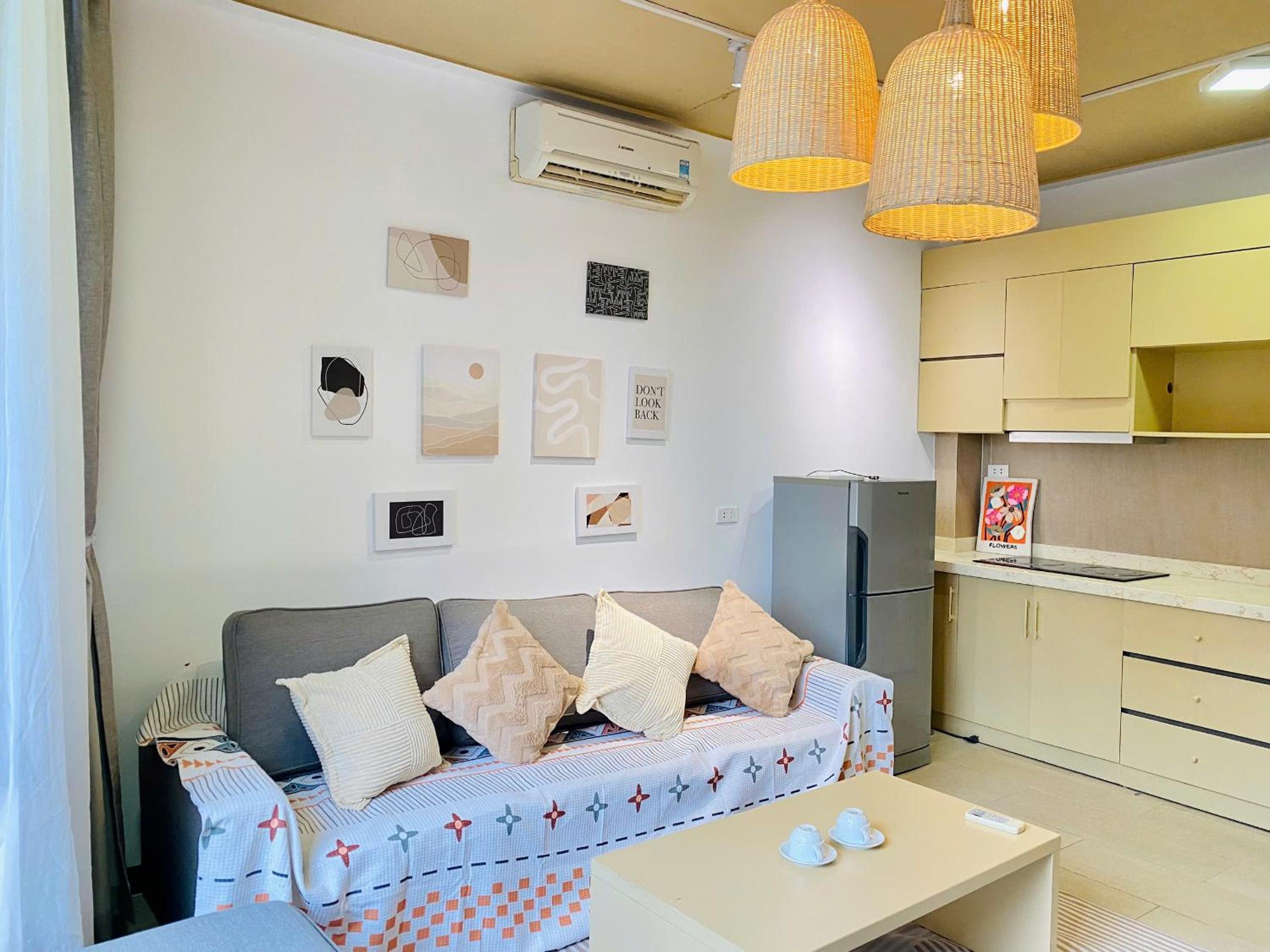 Luxe Paradise Residence 80 Tu Hoa