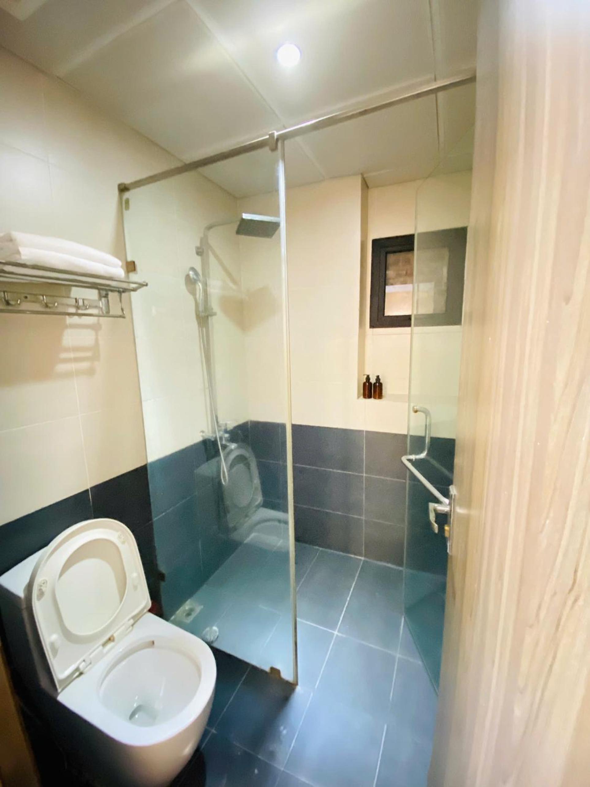 Luxe Paradise Residence 80 Tu Hoa