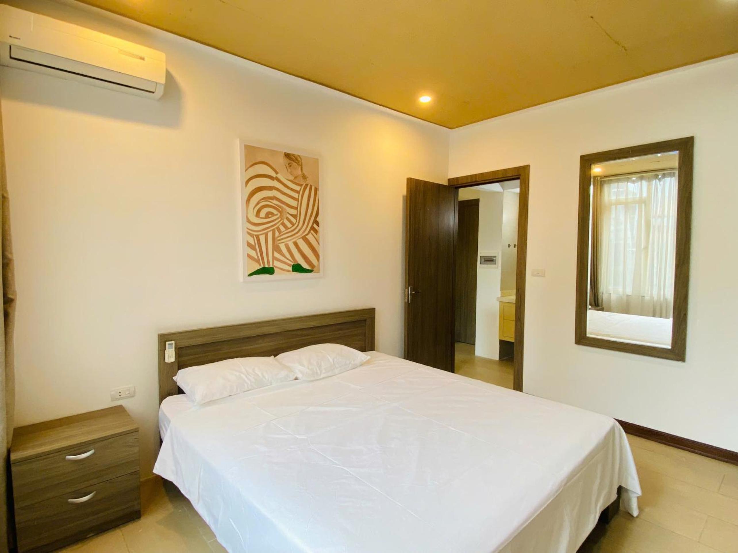 Luxe Paradise Residence 80 Tu Hoa