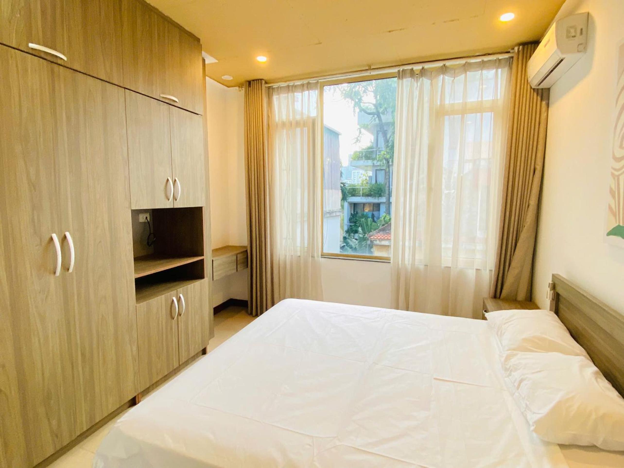 Luxe Paradise Residence 80 Tu Hoa