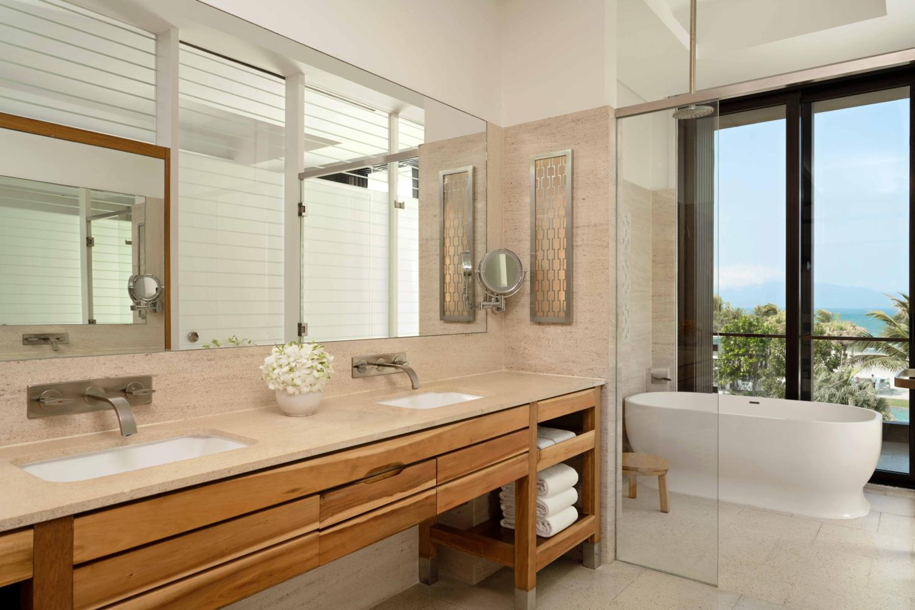 Hyatt Regency Danang Resort and Spa photo 41 of 120