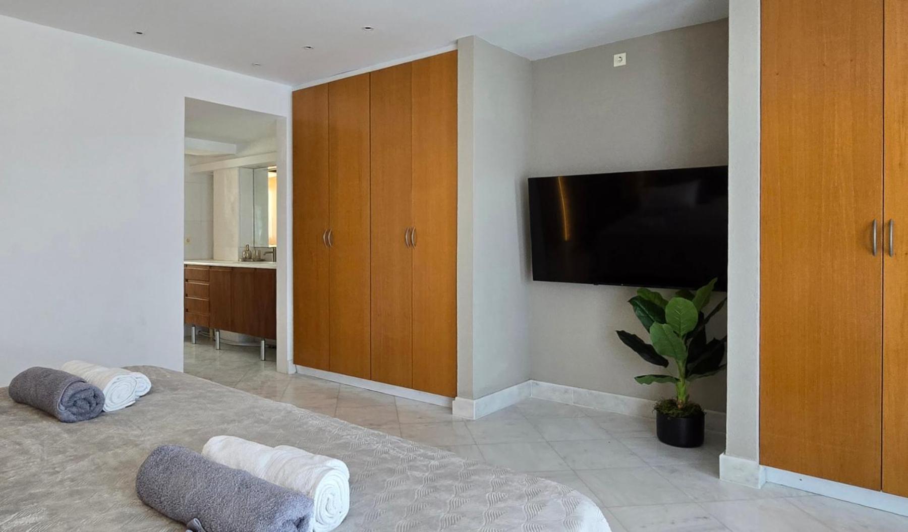 Penthouse 12