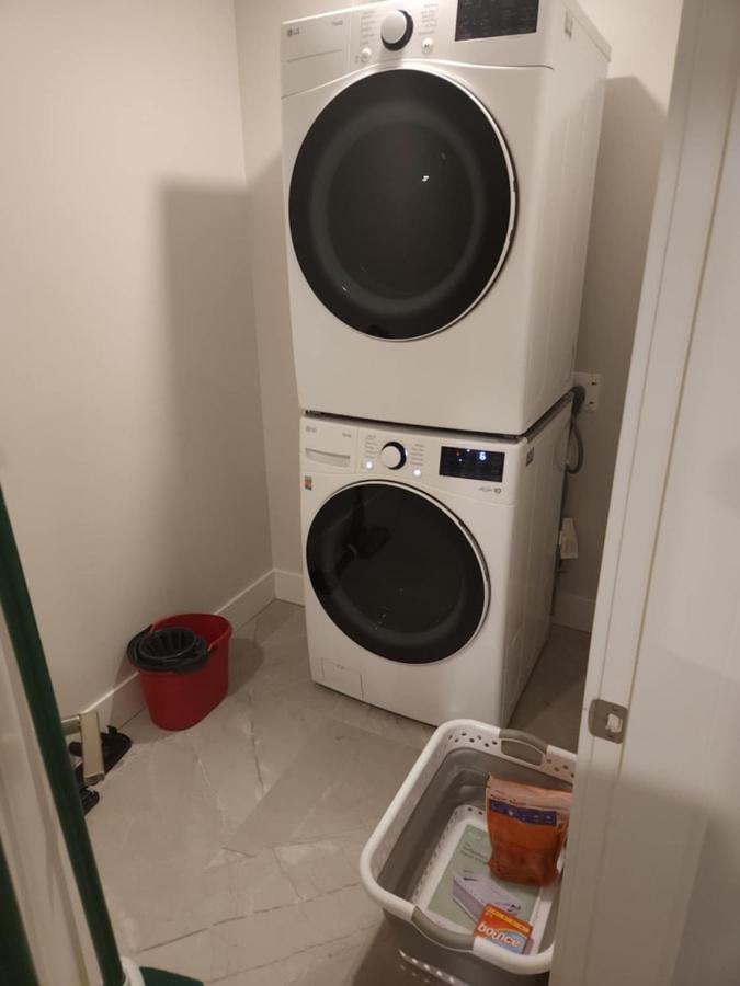 2-Bed Condo - Ultimate Comfort & Convenience for Corporate Stays