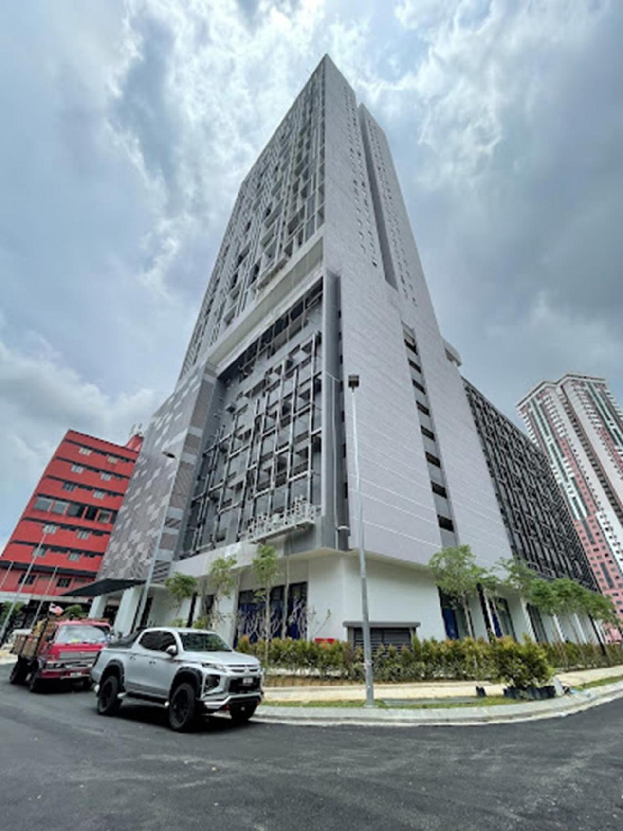 Chambers Skylight Sernity Suites KLCC