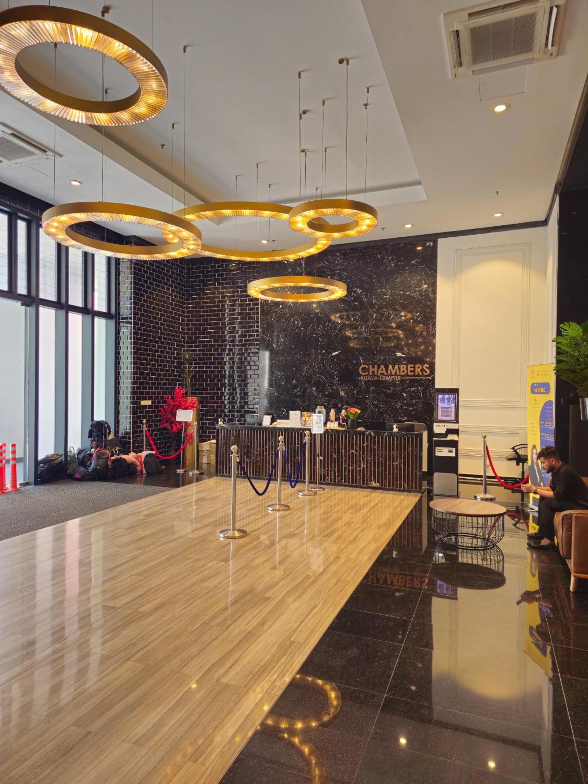 Chambers Skylight Sernity Suites KLCC