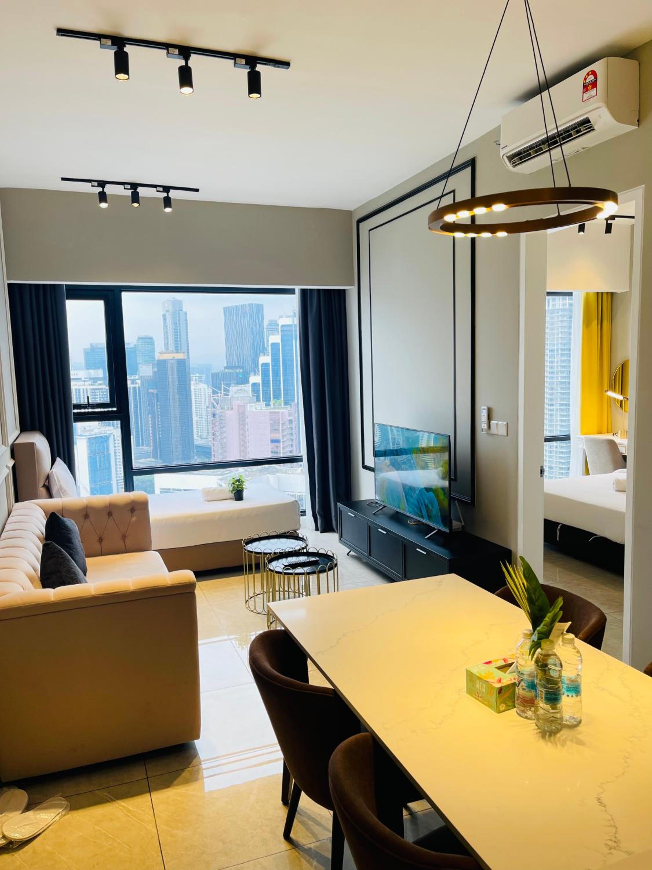Axon Residence by Western Suites