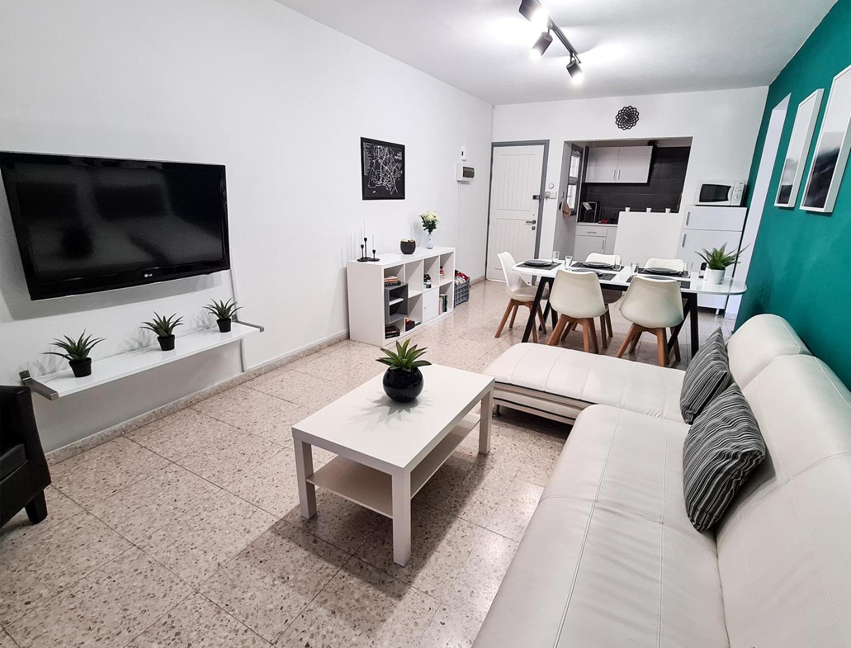 Pandora's Apartment - Margarita Gardens