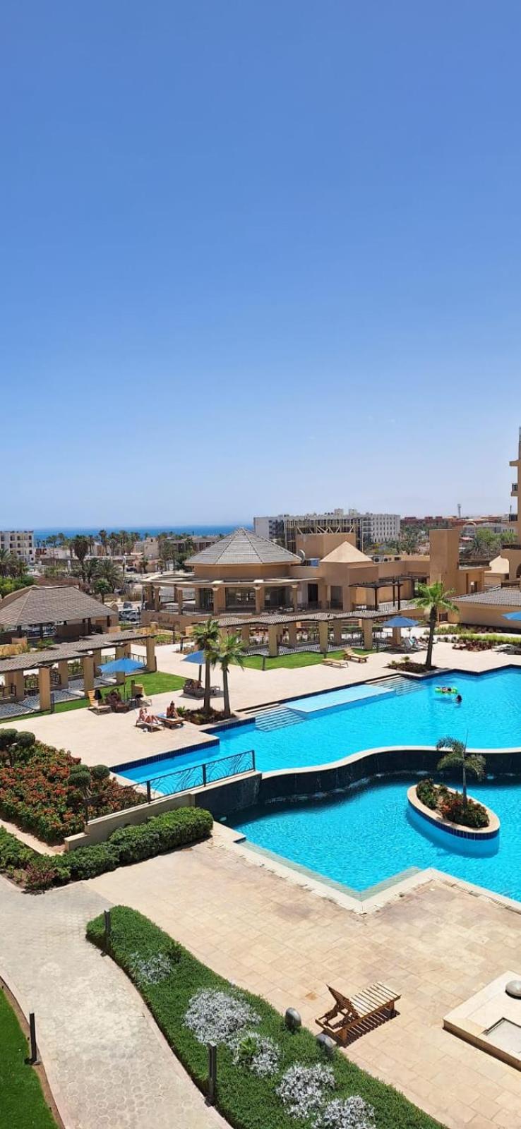 Egypt Traveler Hotel
