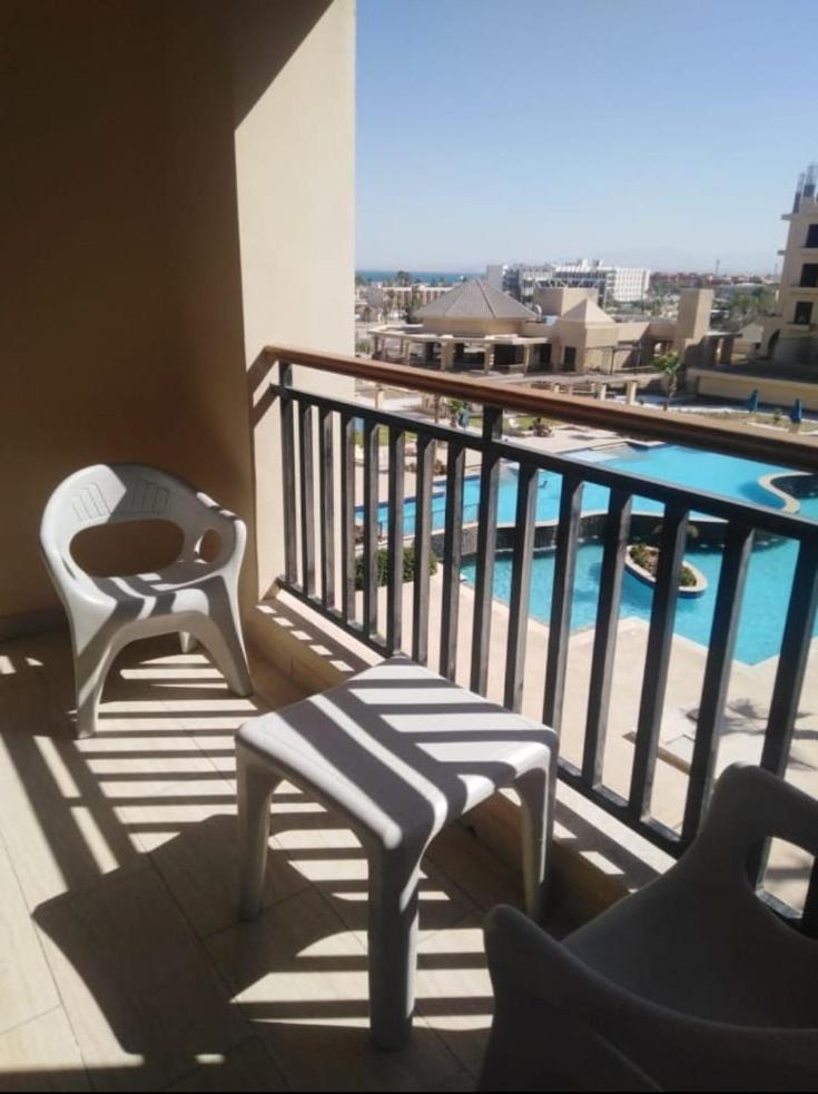 Egypt Traveler Hotel