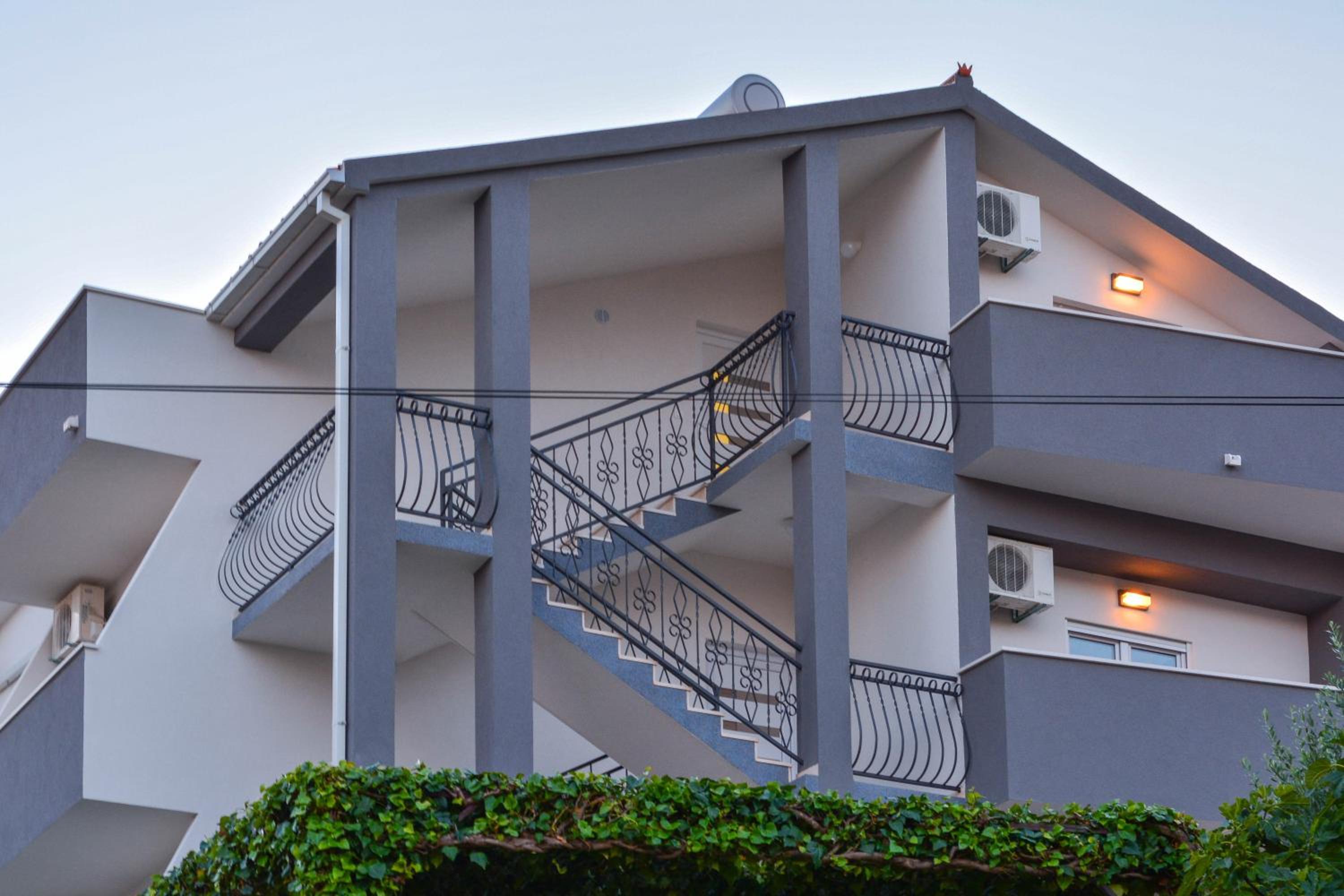 Luxury Apartments Villa Tea
