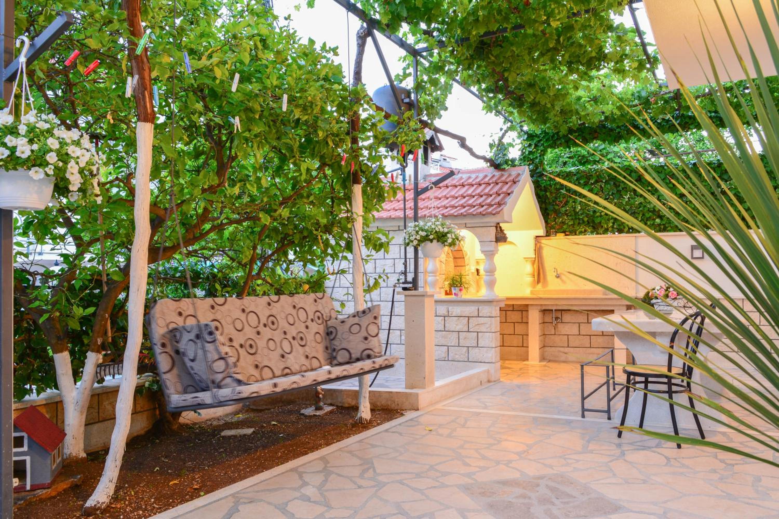 Luxury Apartments Villa Tea