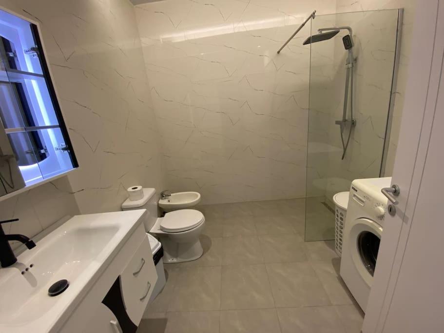 The apartment with the best PRICE