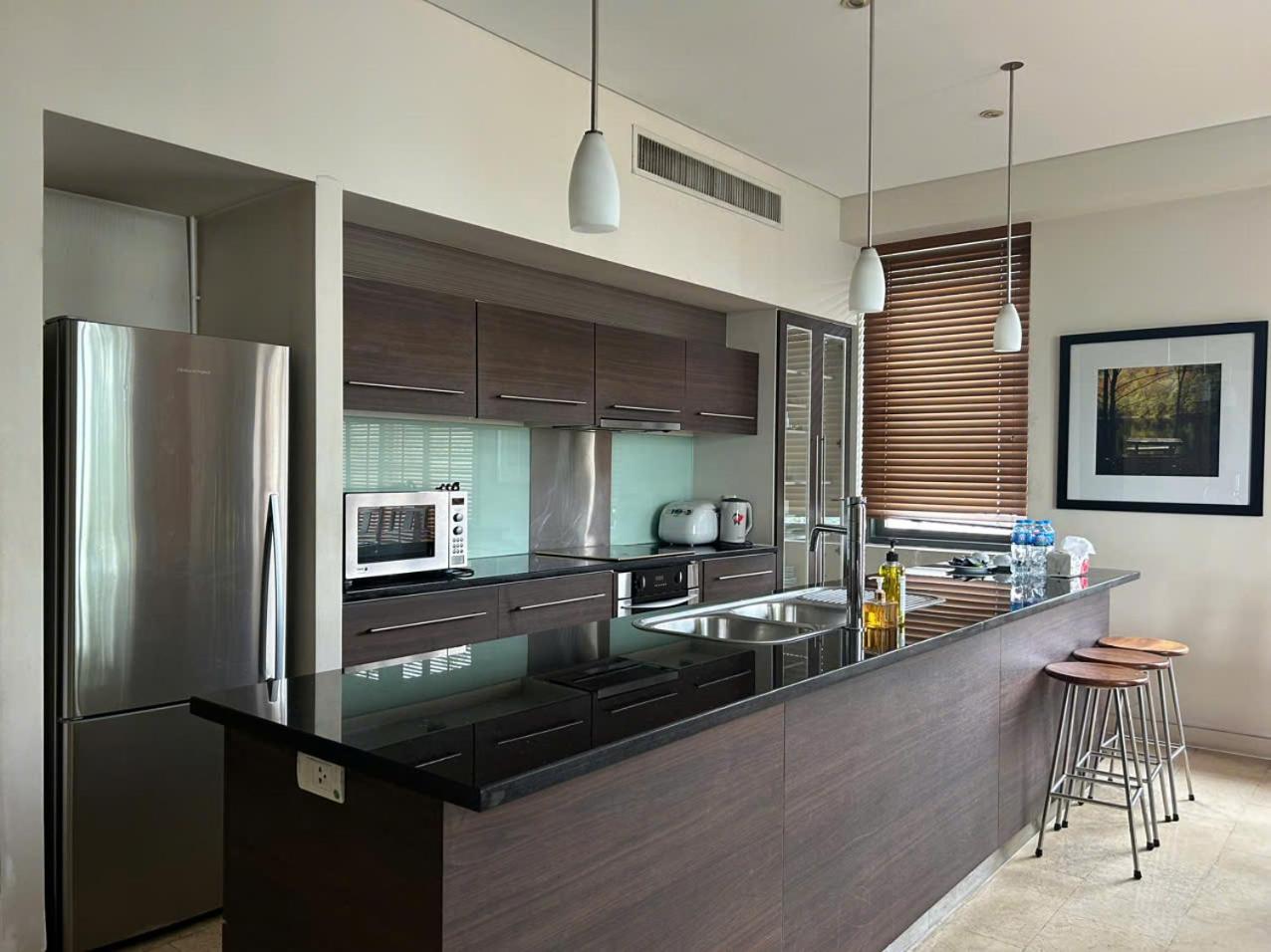 Avalon Suite District 1