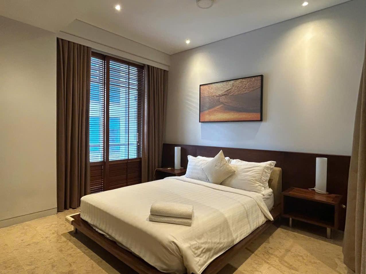 Avalon Suite District 1