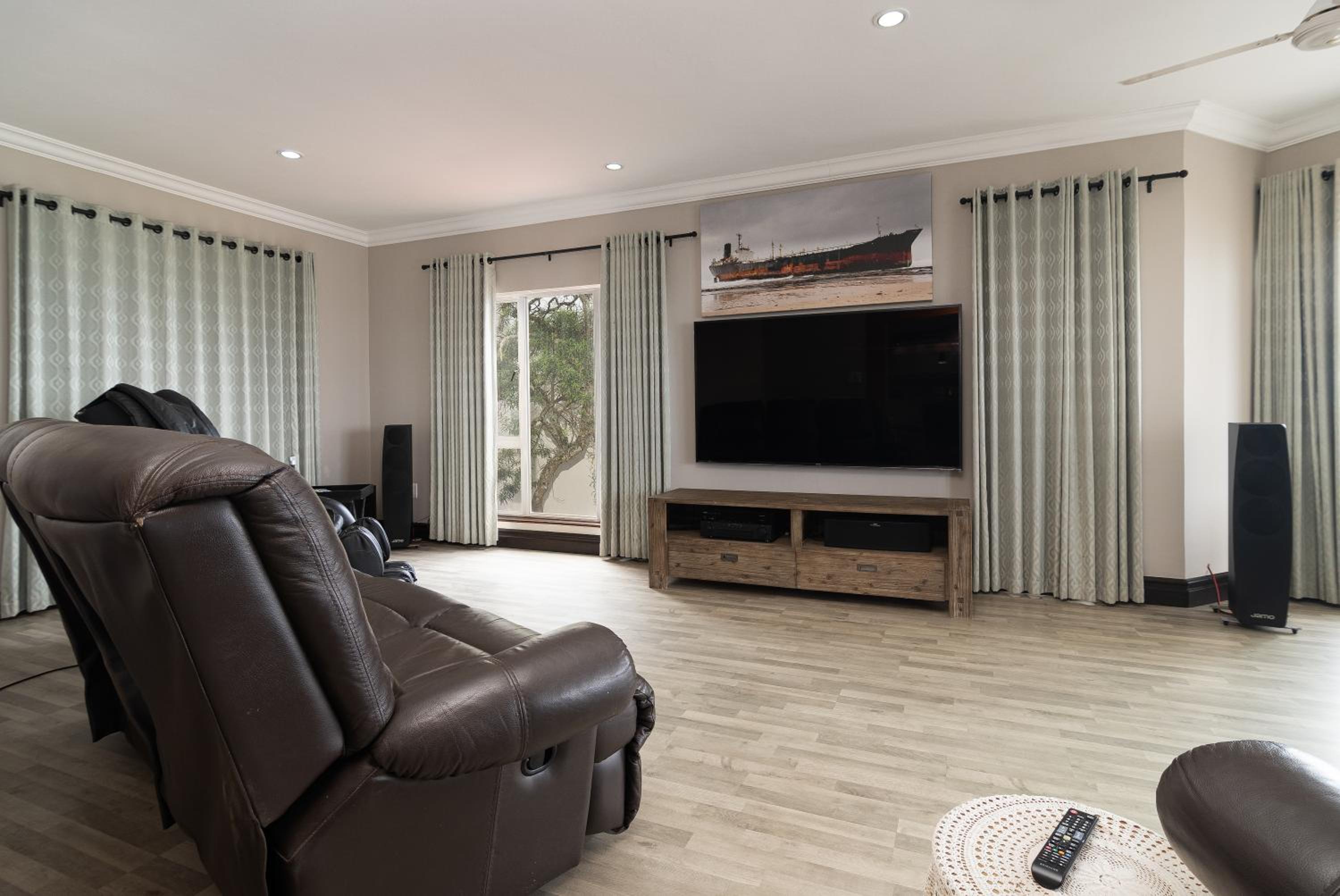 Colwyn Drive 24 view 3