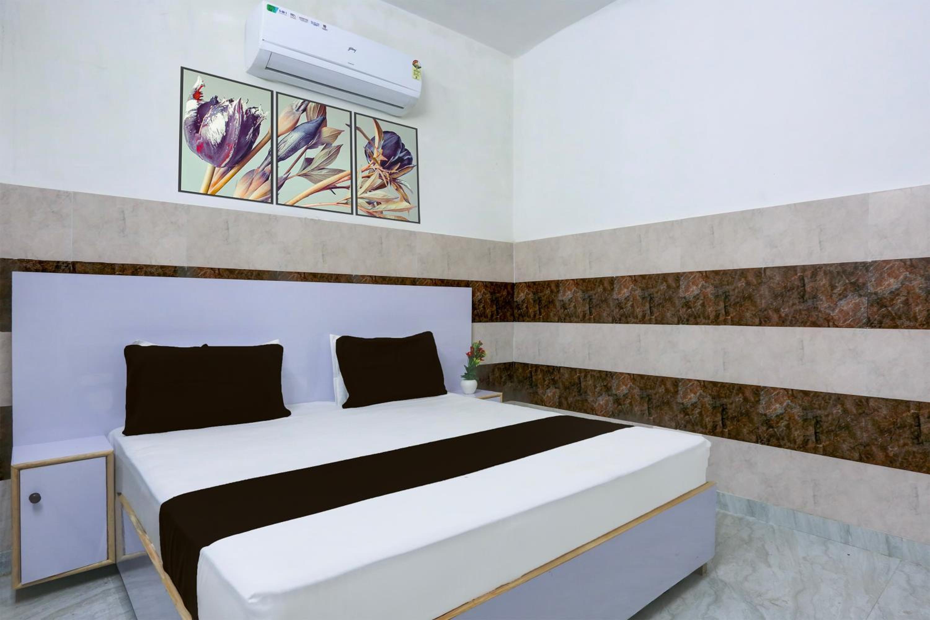 Hotel O Diamond Inn
