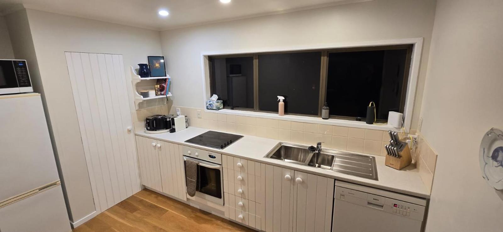 2 Bedroom home, City and Sea Views view 2